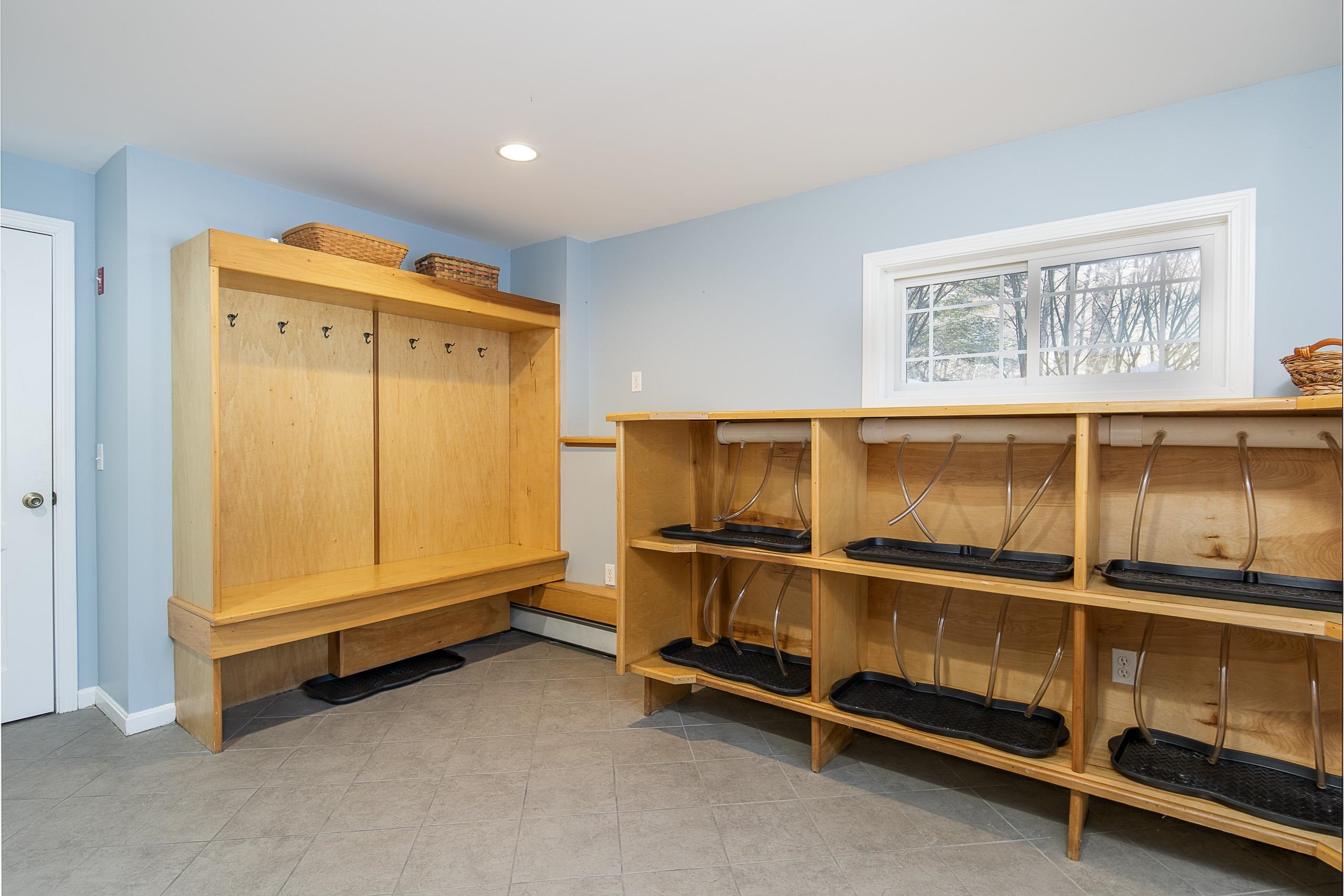 563 Rim Road Property Photo 46