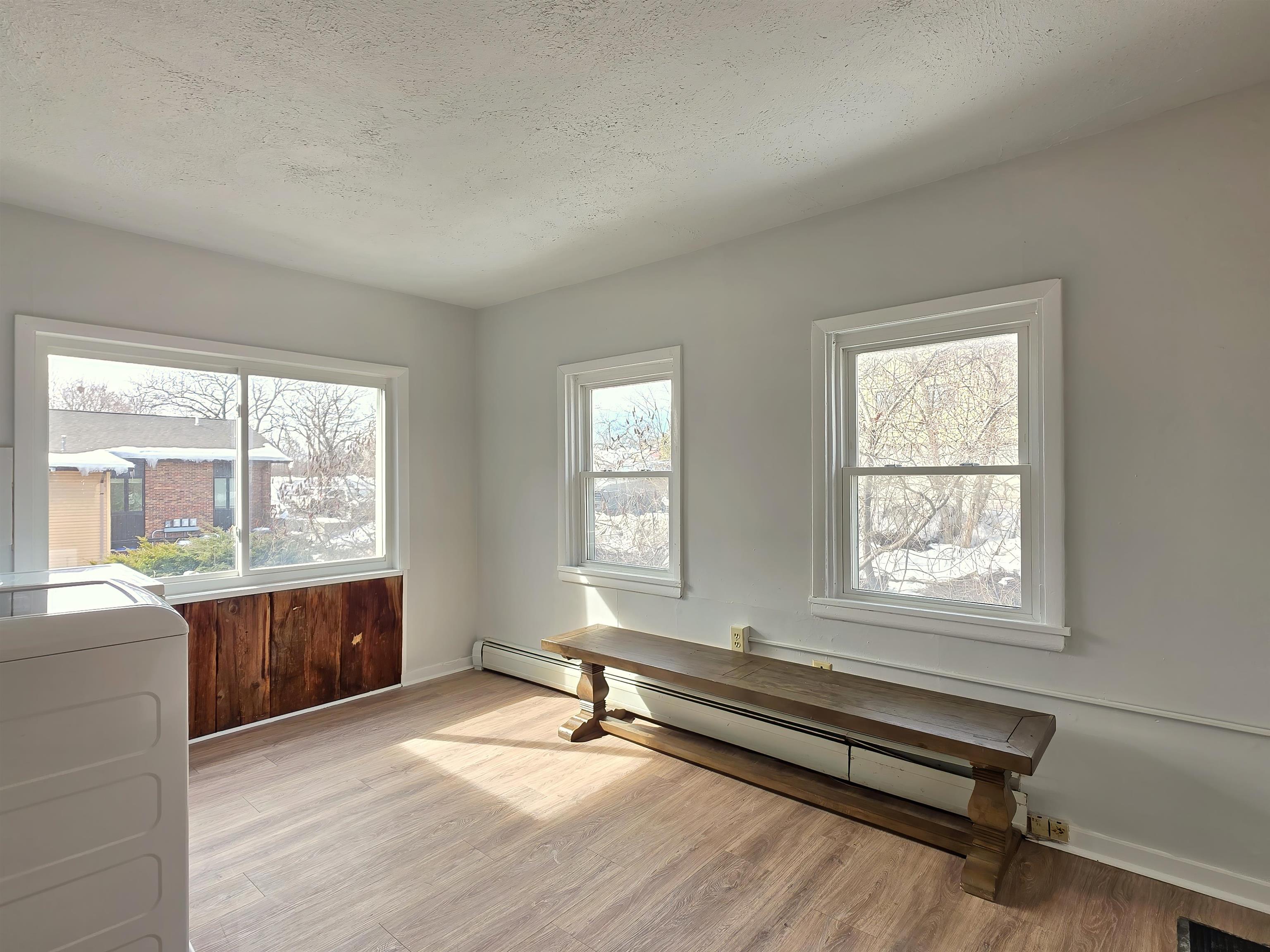 486 Main Street Property Photo 6