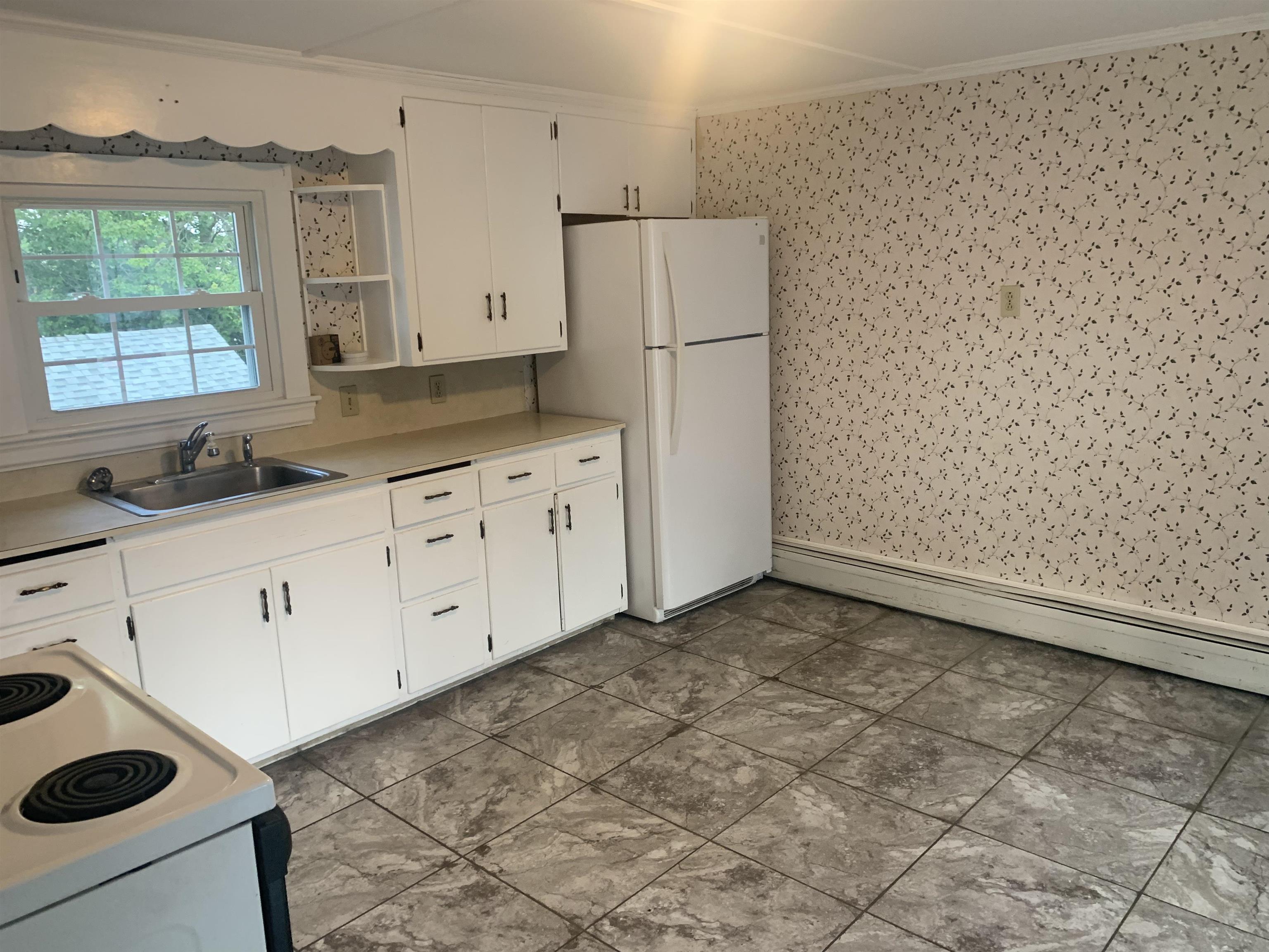 36 Union Street Property Photo 7