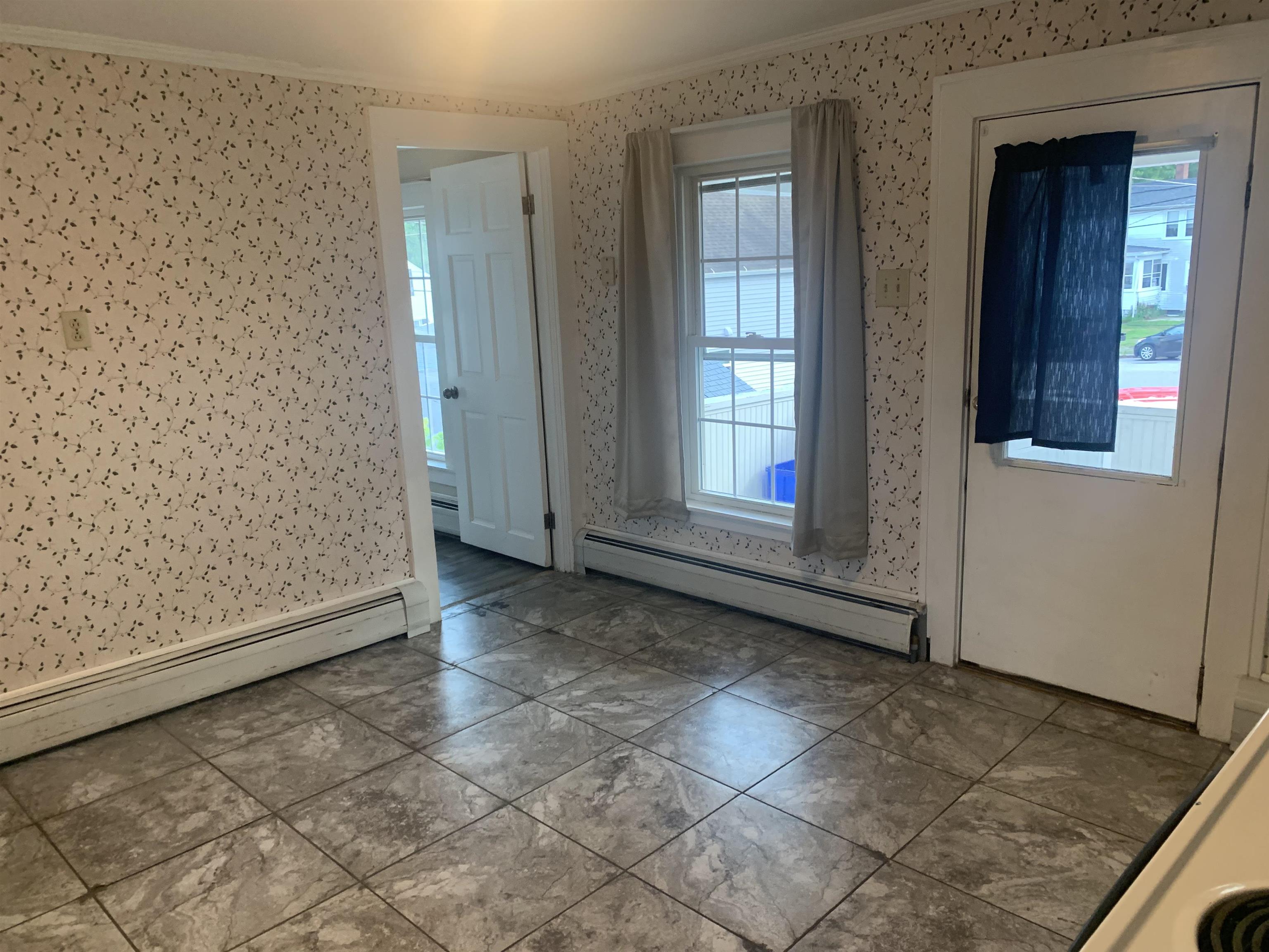 36 Union Street Property Photo 8