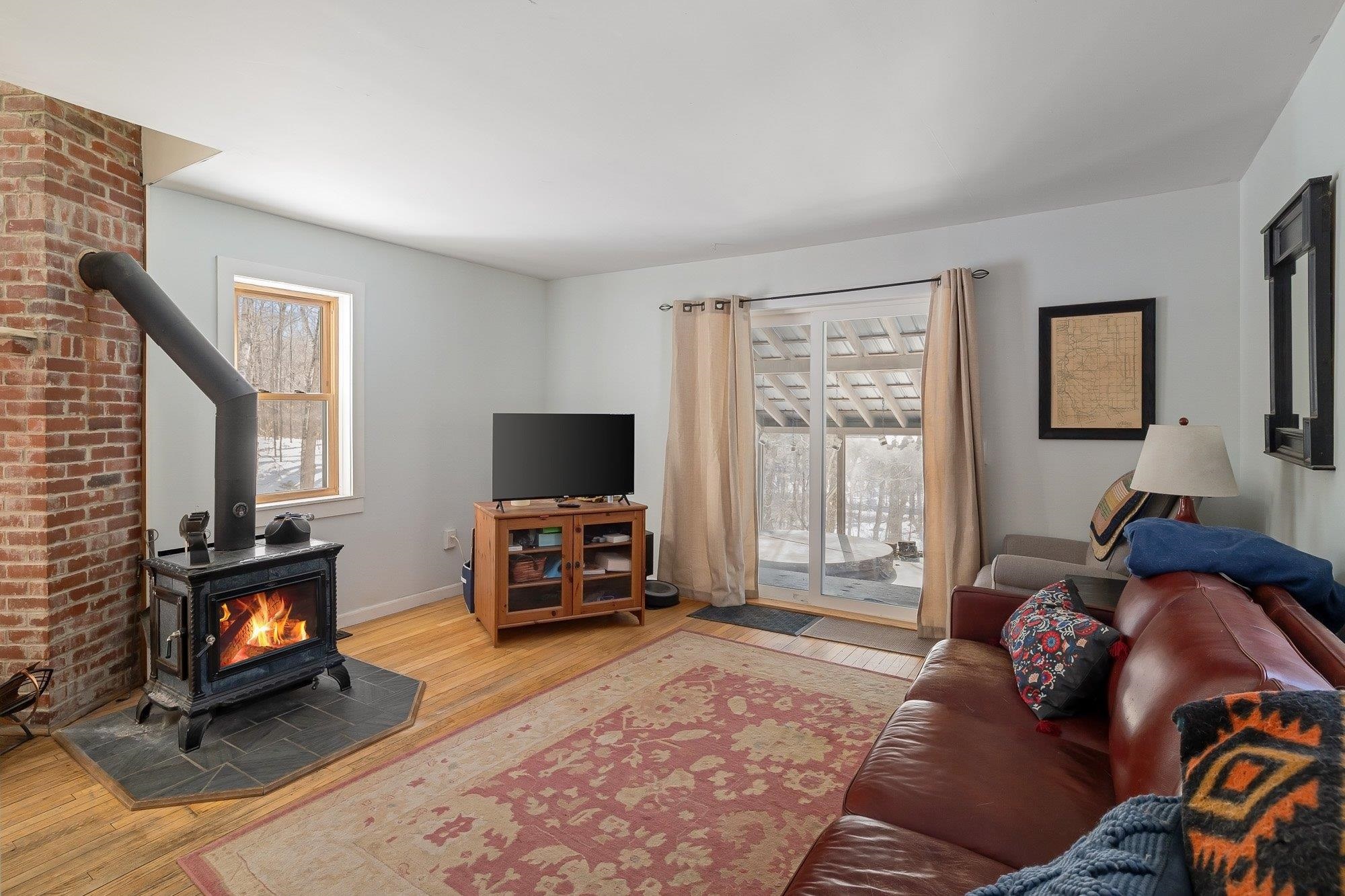84 Old Mansfield Road Property Photo 5