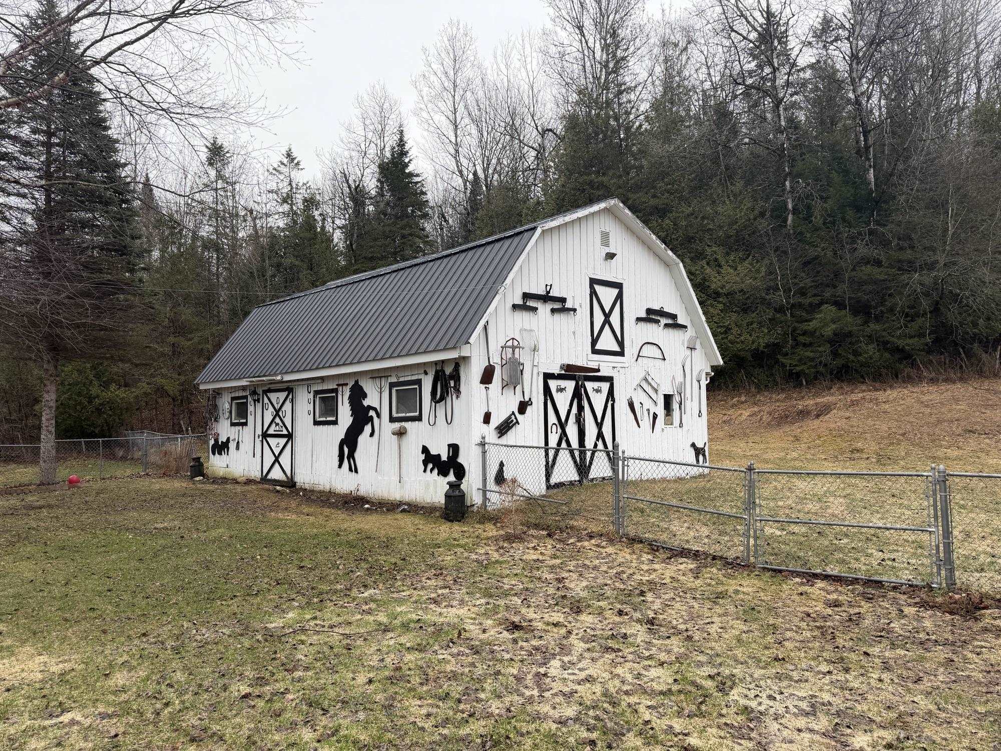 3724 Vt Route 105 Road Property Photo 6