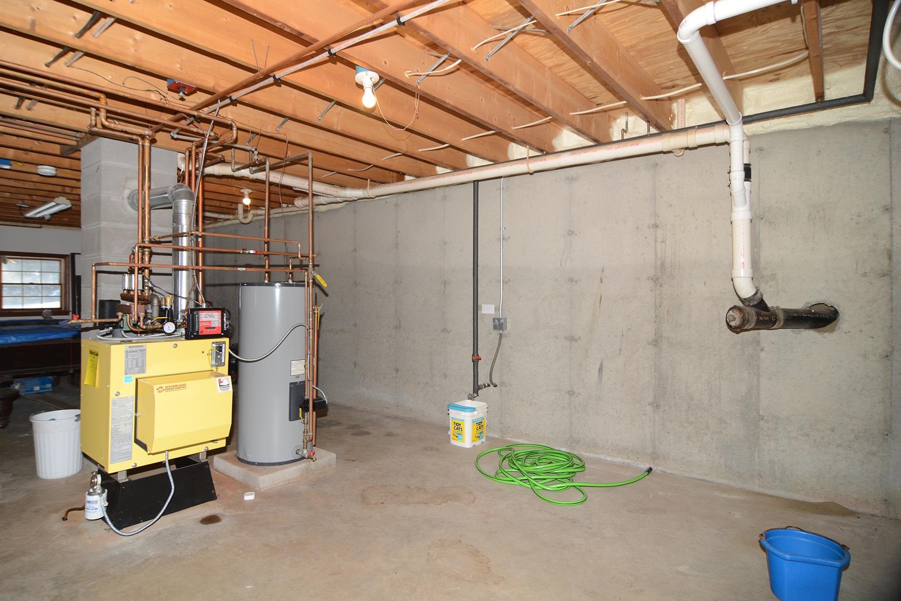 3724 Vt Route 105 Road Property Photo 23