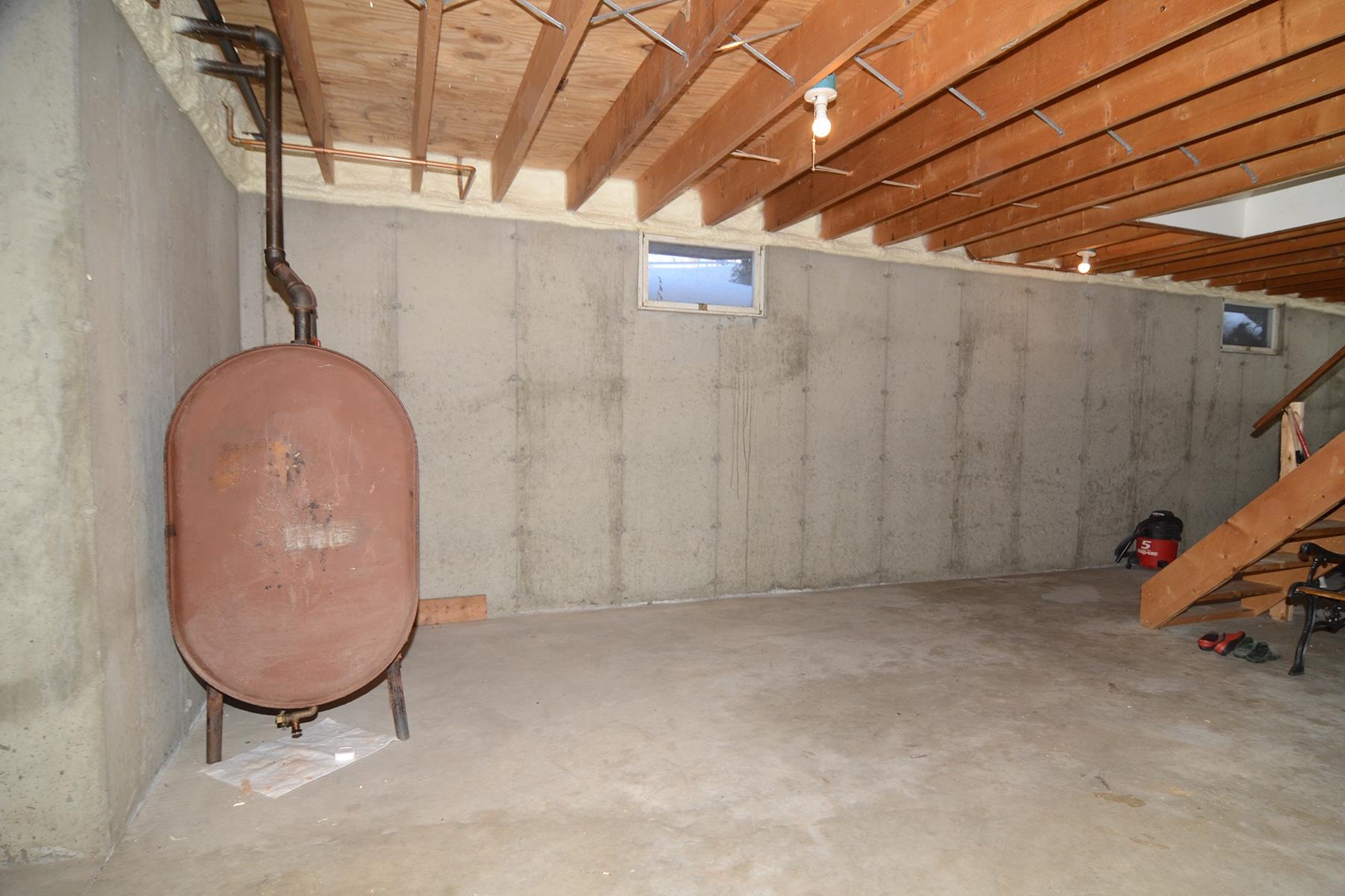 3724 Vt Route 105 Road Property Photo 25