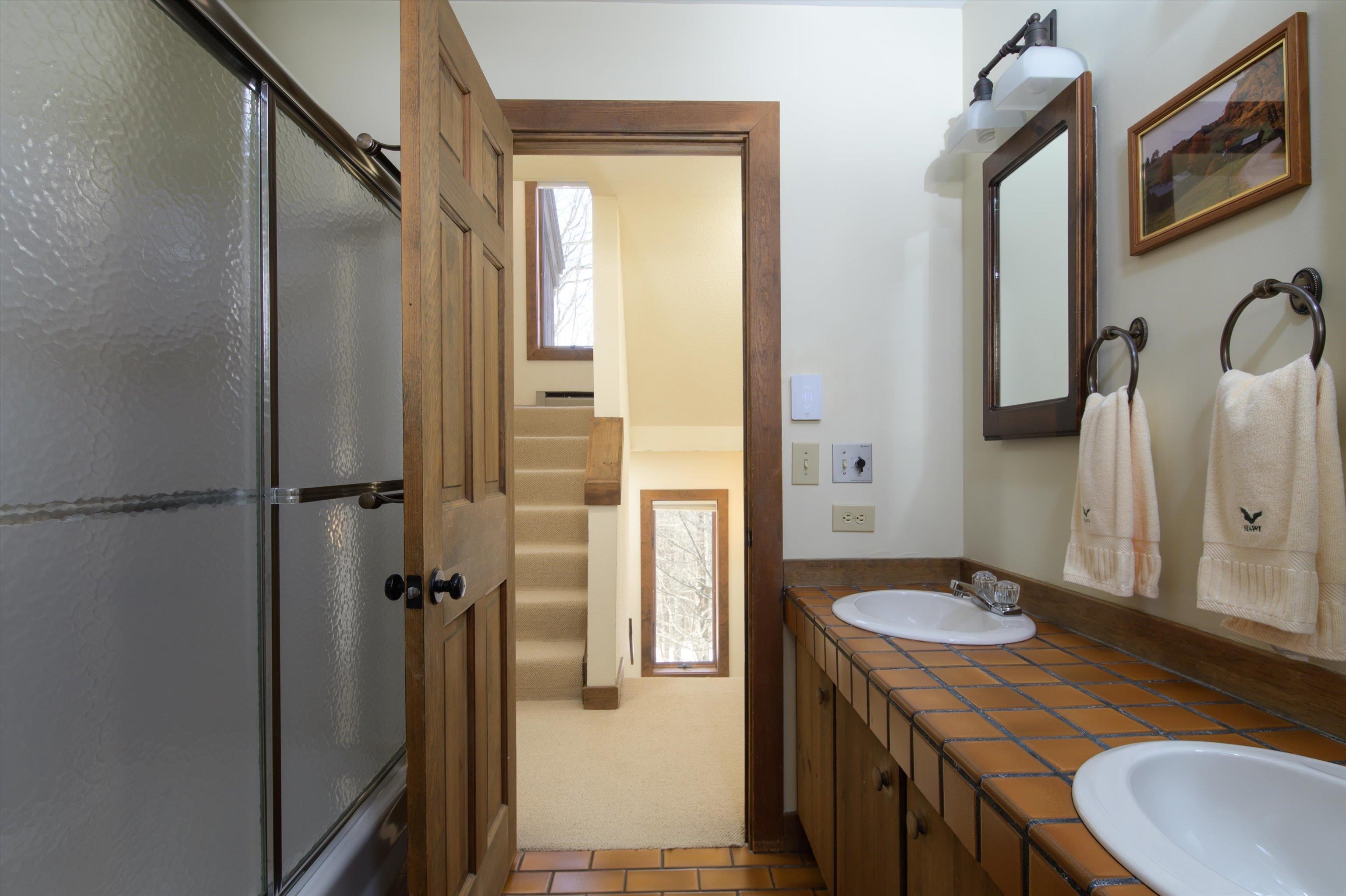 879 East Ash Road Property Photo 27