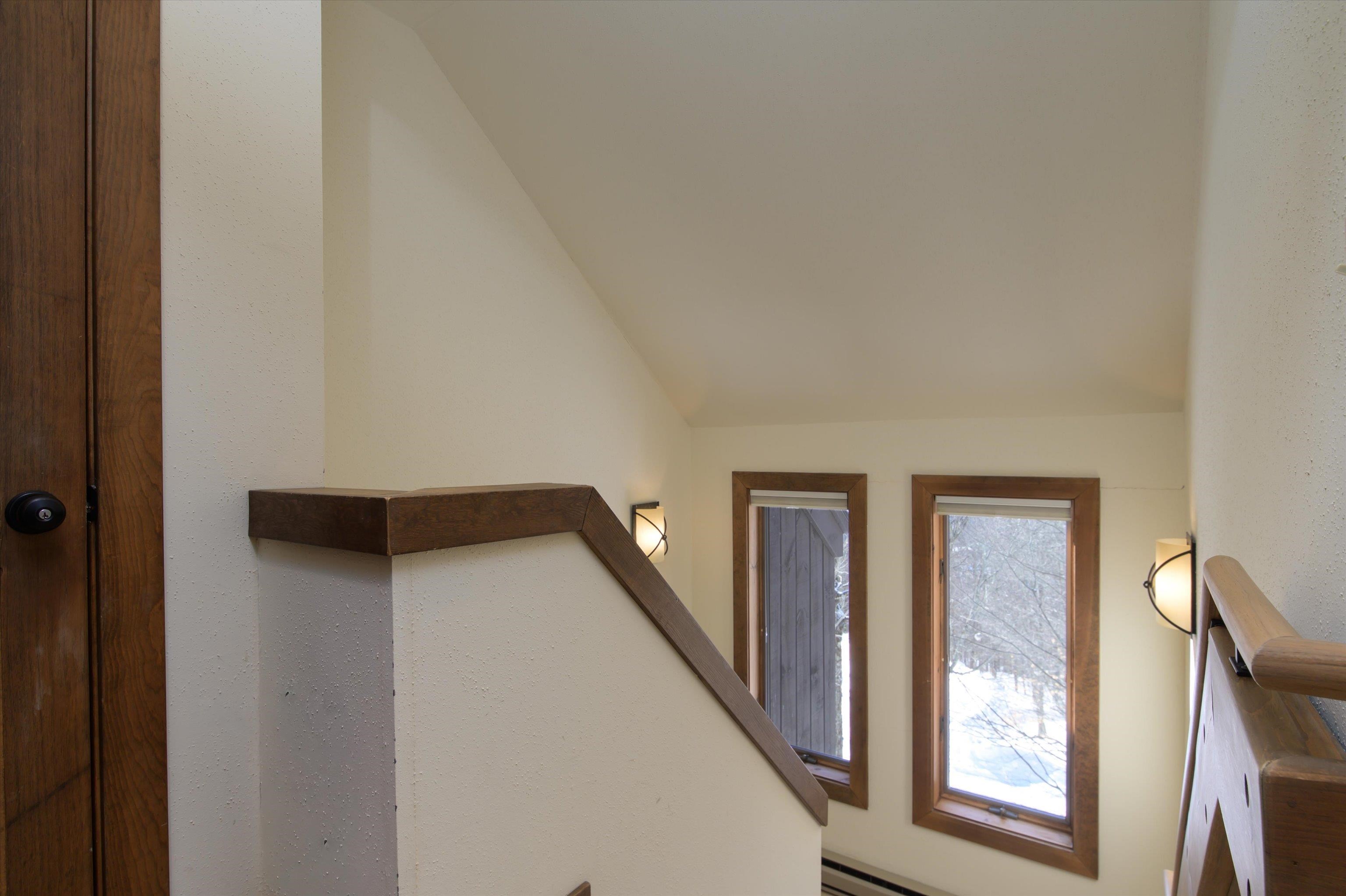 879 East Ash Road Property Photo 28
