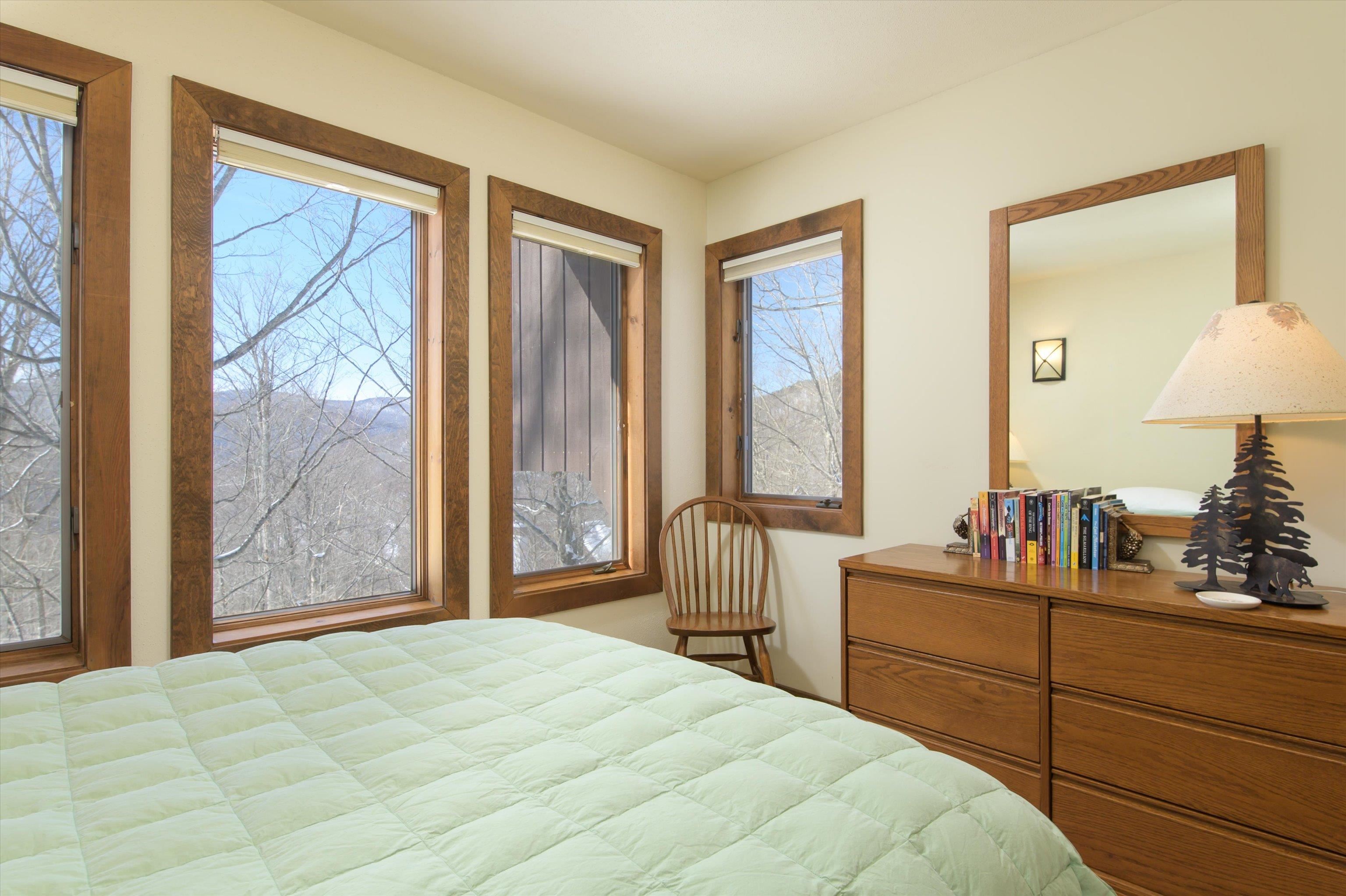 879 East Ash Road Property Photo 32
