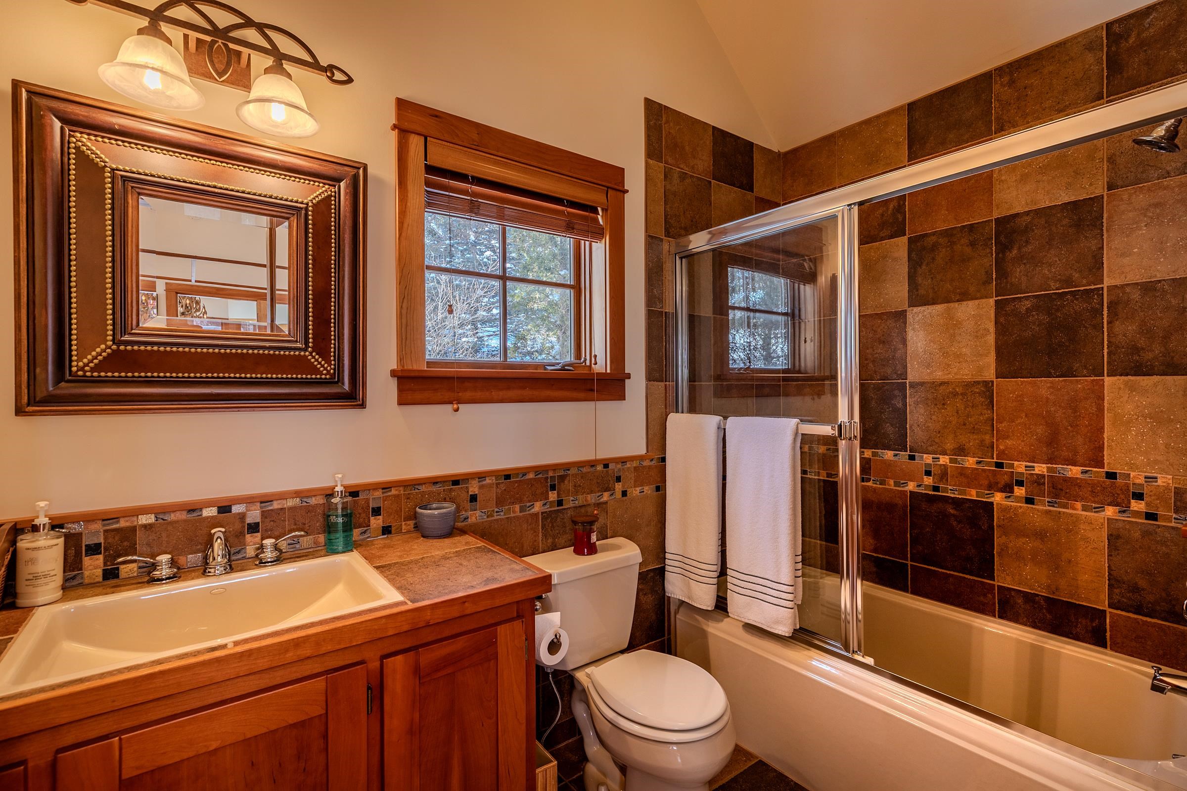924 Okemo Ridge Road Property Photo 19