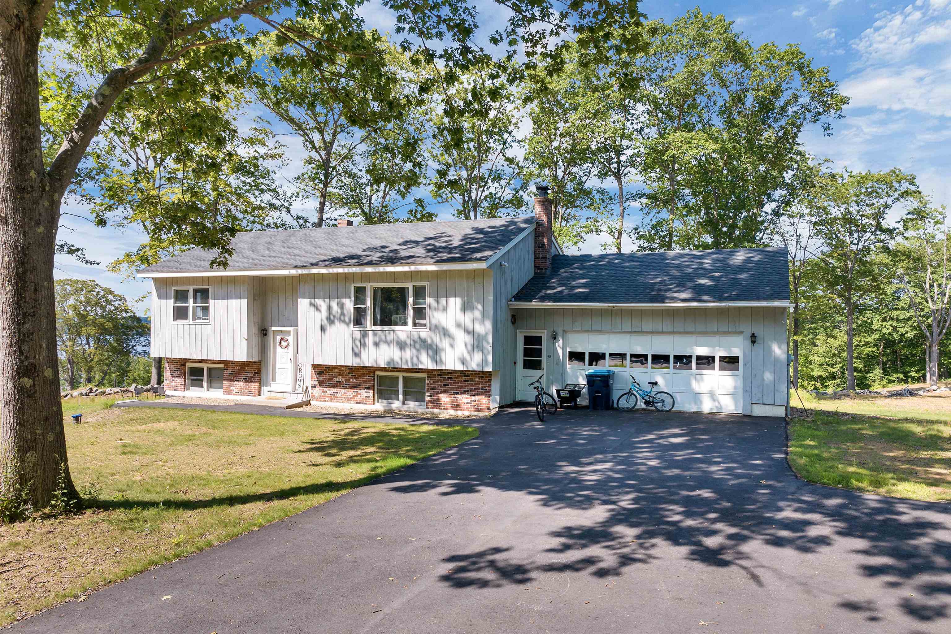 45 Westview Drive Property Photo 1