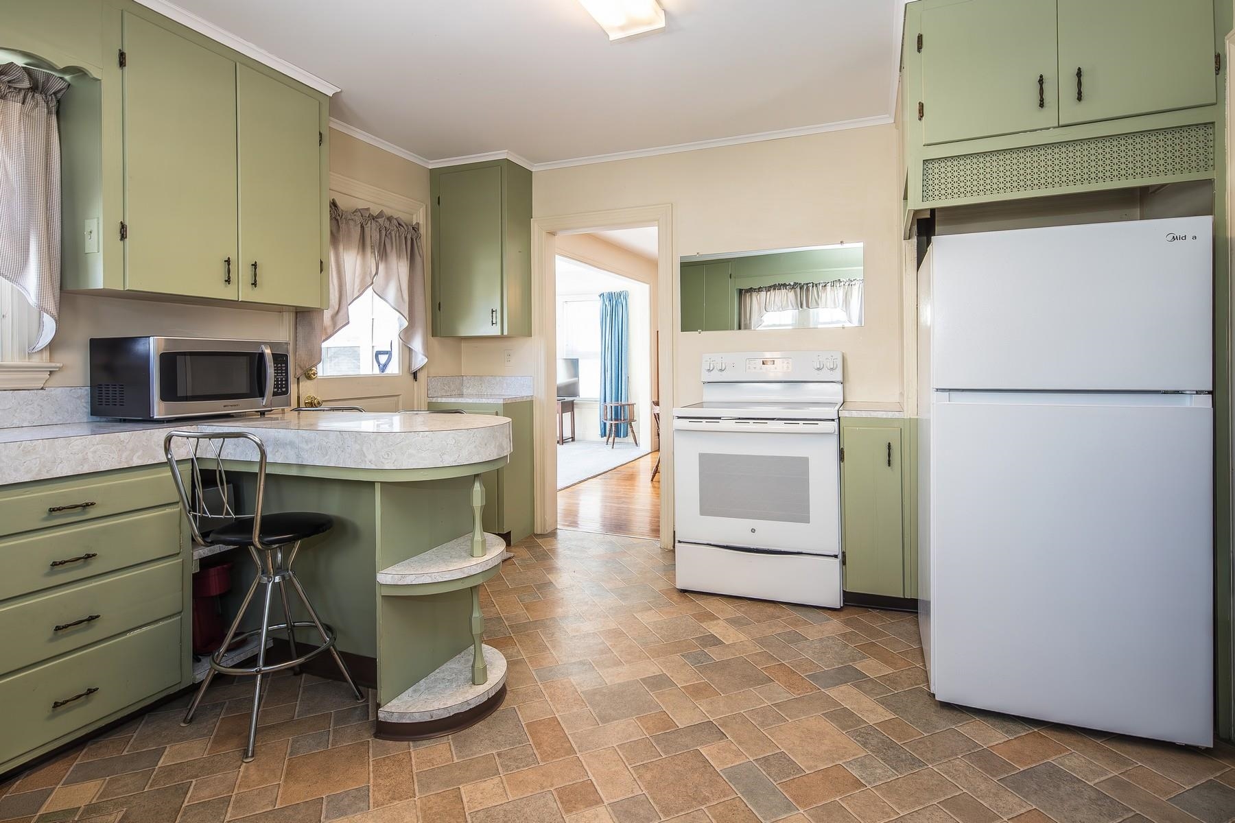 98 Harrington Avenue Property Photo 21