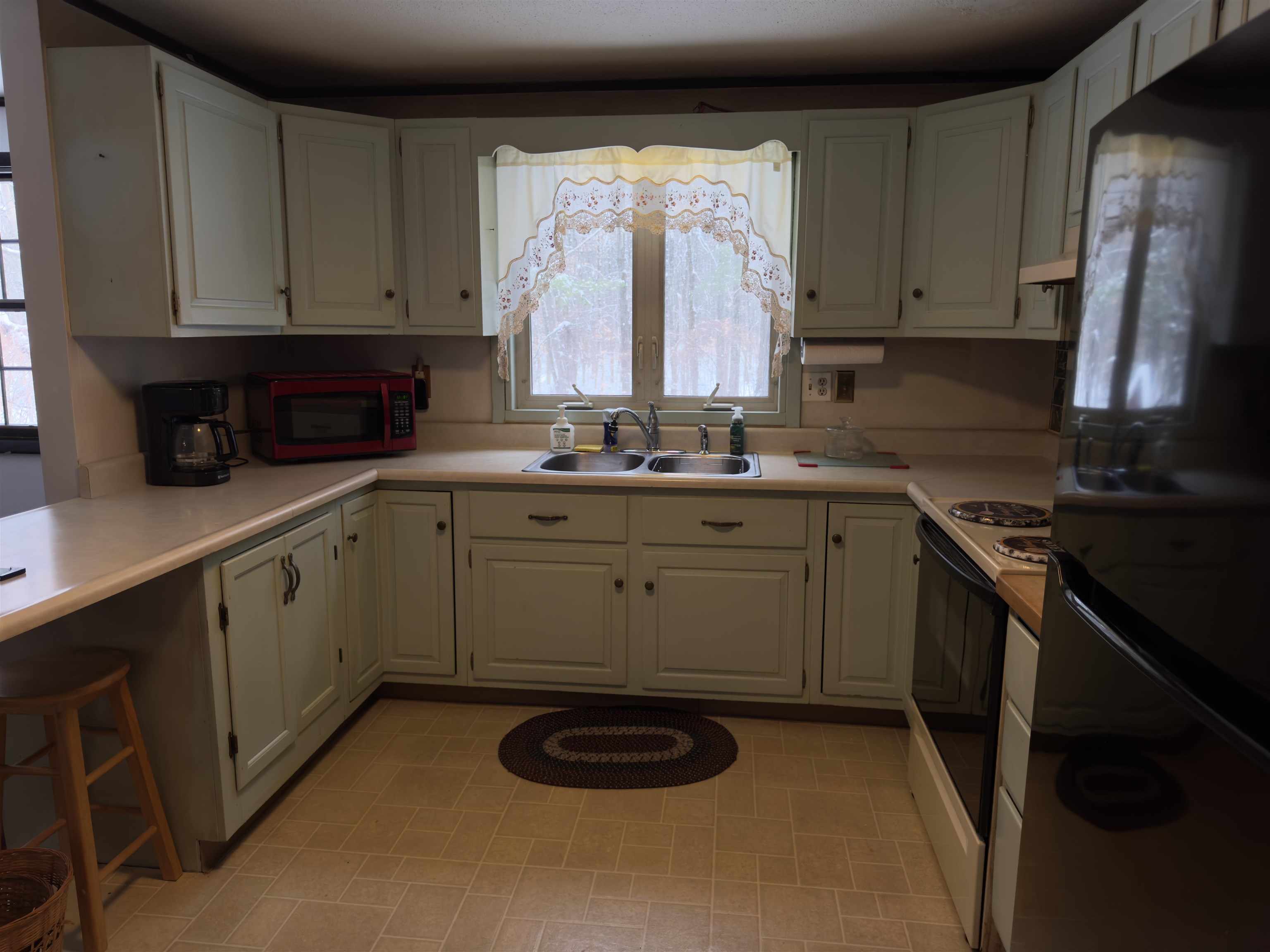 9 Fourth Street Property Photo 7