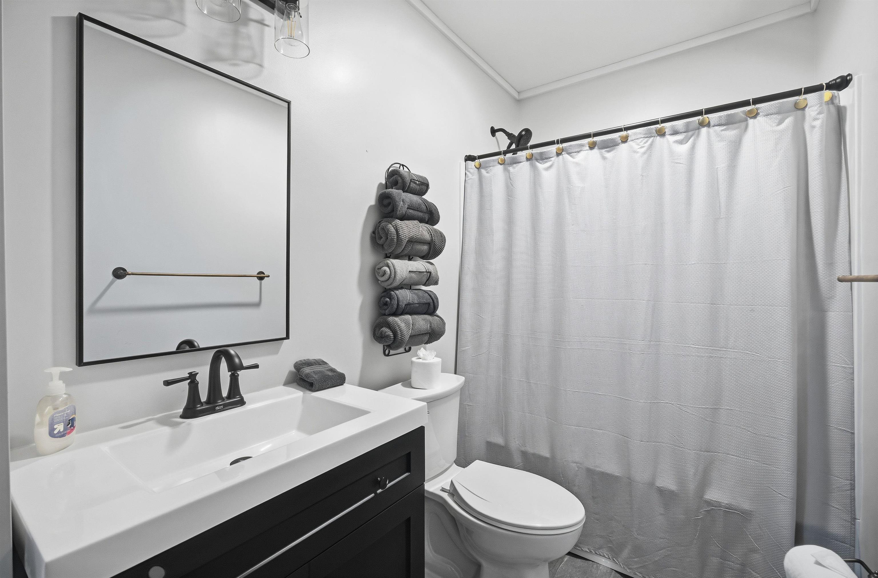 61 Crescent Drive Property Photo 19
