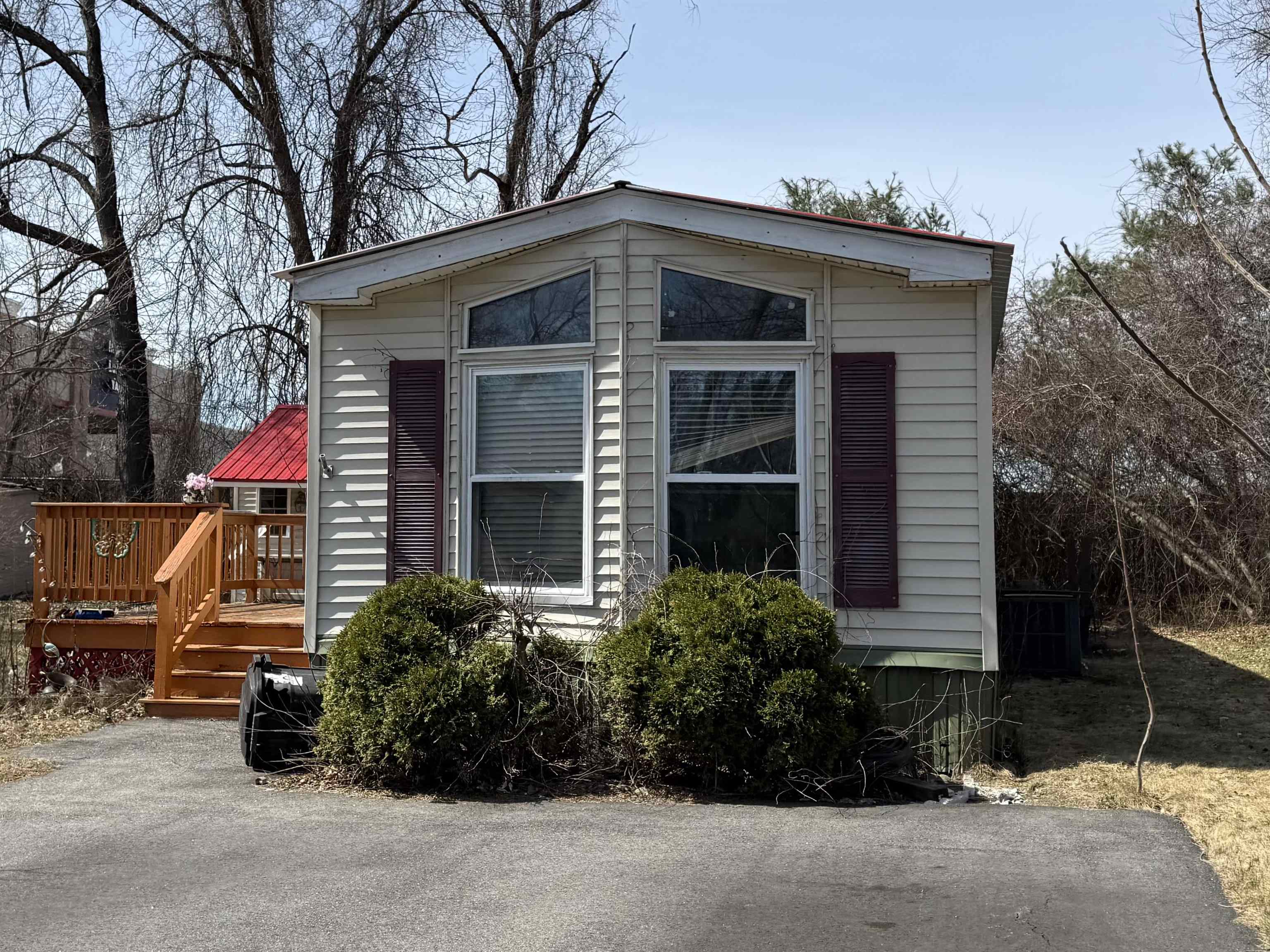 19 Grappone Drive Property Photo 2