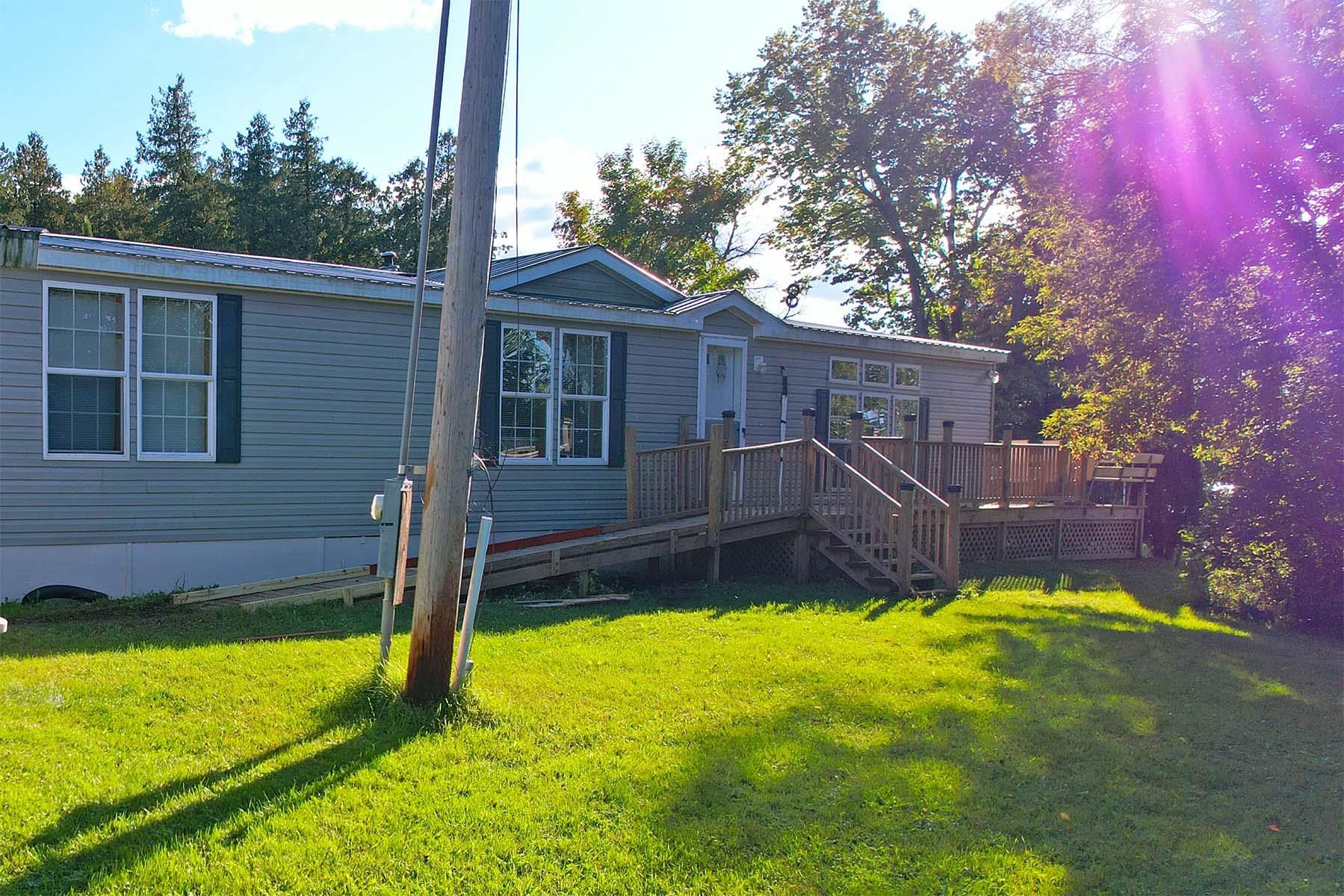 427 Dewing Road Property Photo 5