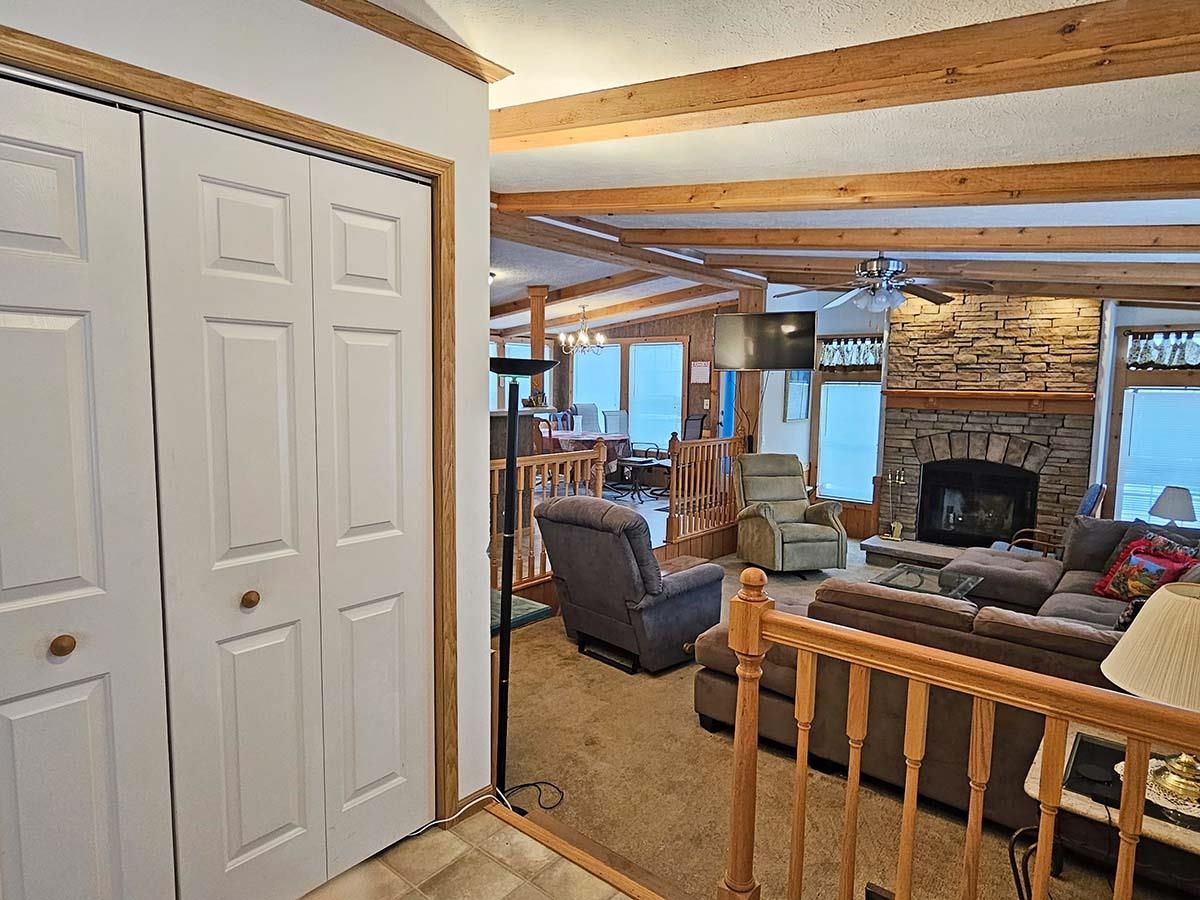 427 Dewing Road Property Photo 36
