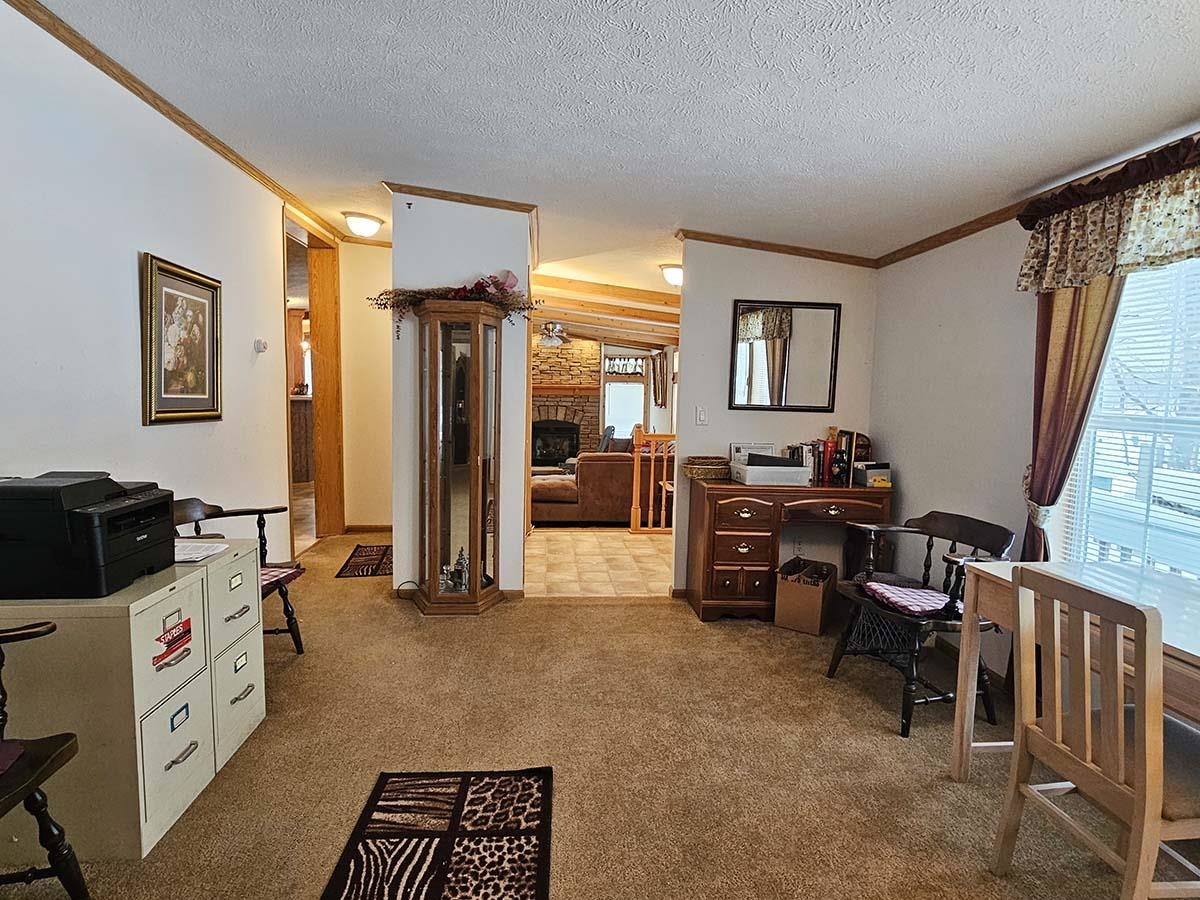 427 Dewing Road Property Photo 37