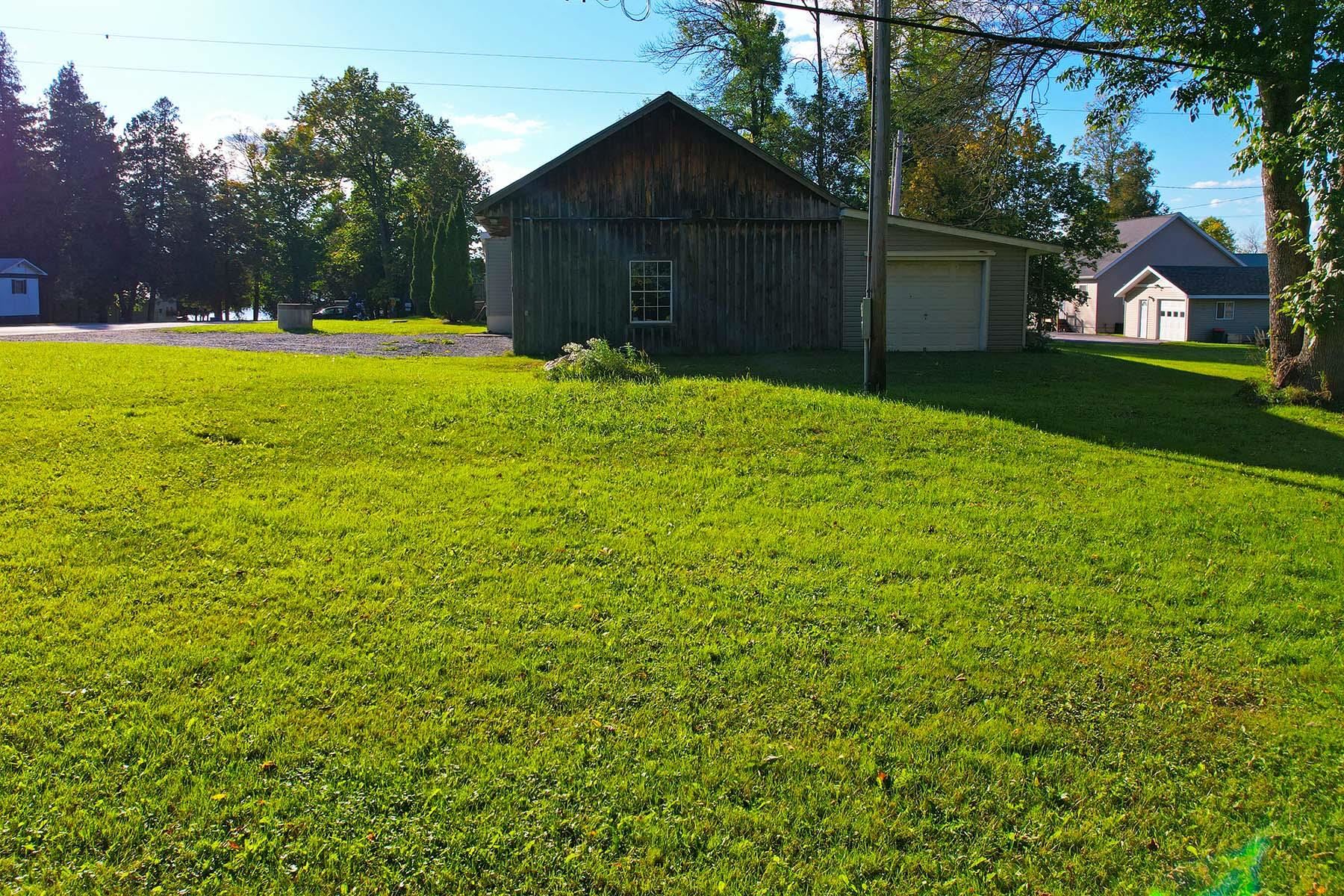 427 Dewing Road Property Photo 41