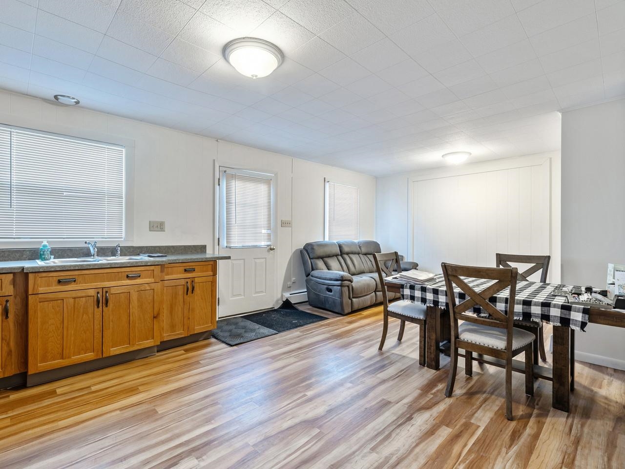 3446 Maquam Shore Road Property Photo 29