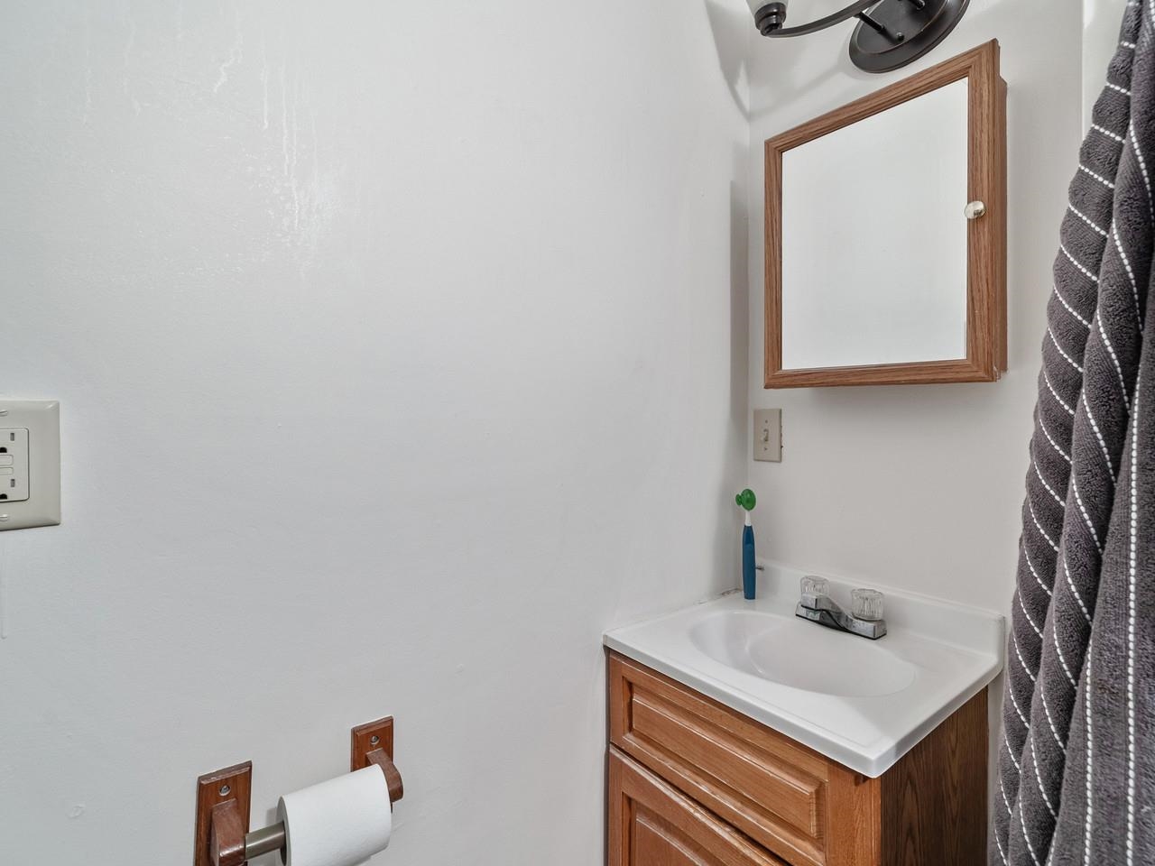 3446 Maquam Shore Road Property Photo 31