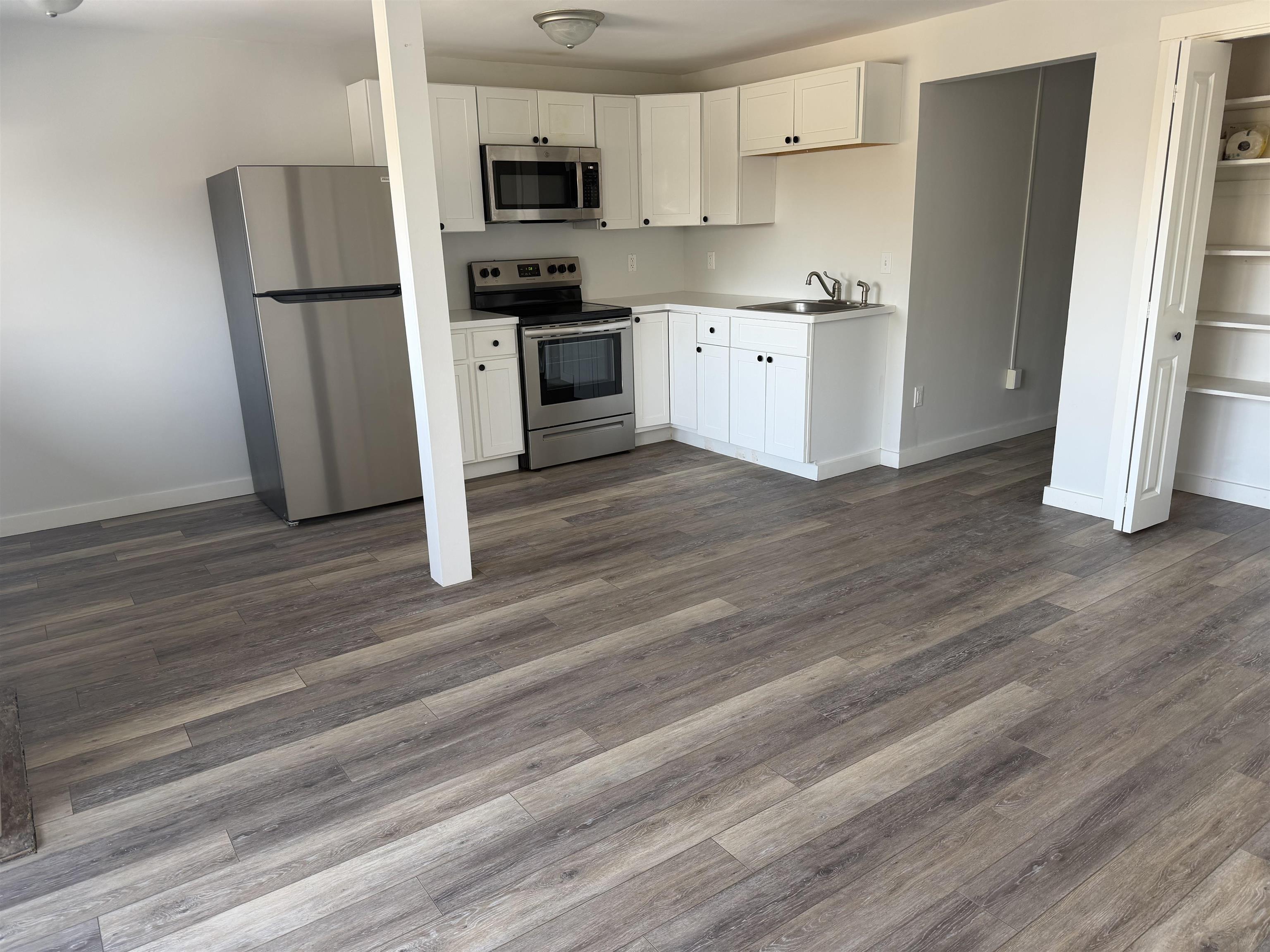 473 Maple Street Property Photo 3