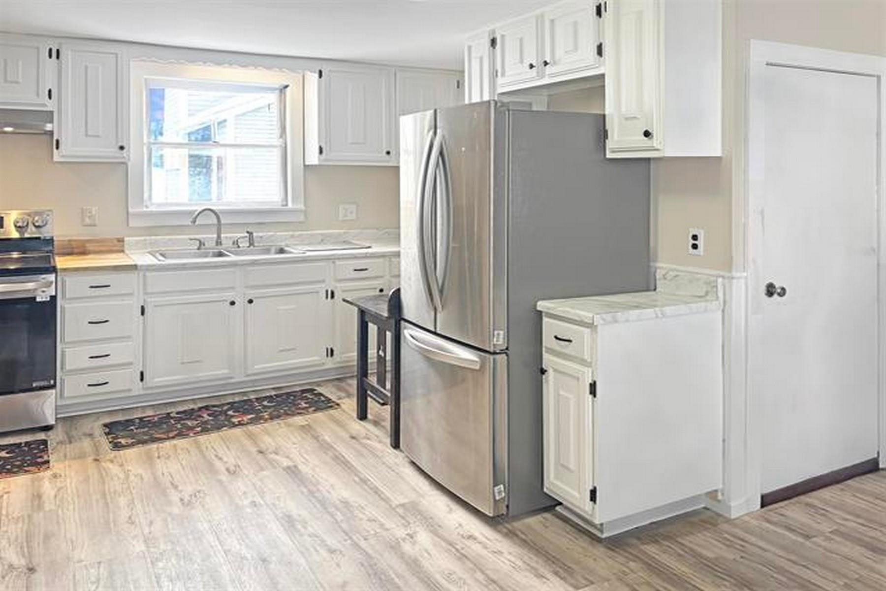 91 Franklin Street Property Photo 4
