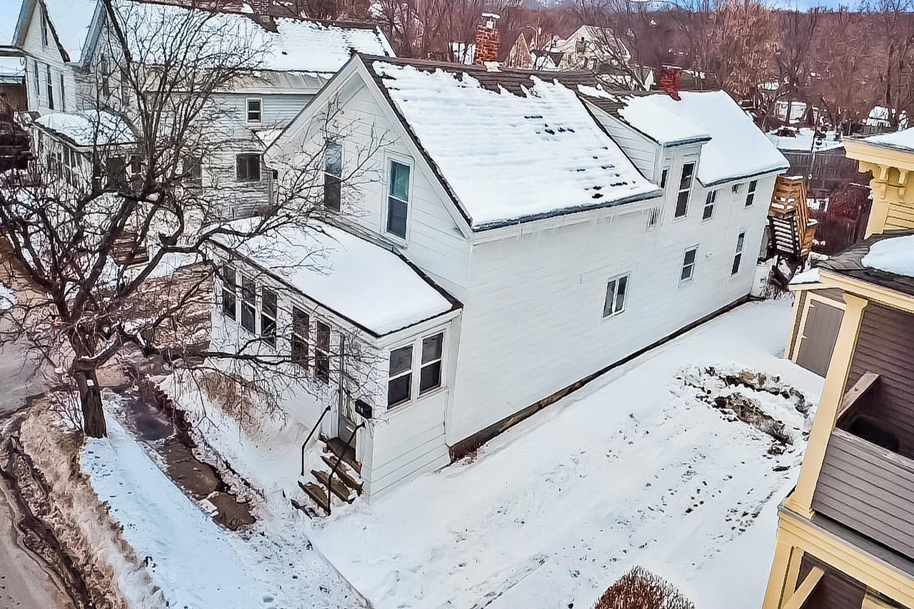 91 Franklin Street Property Photo 42