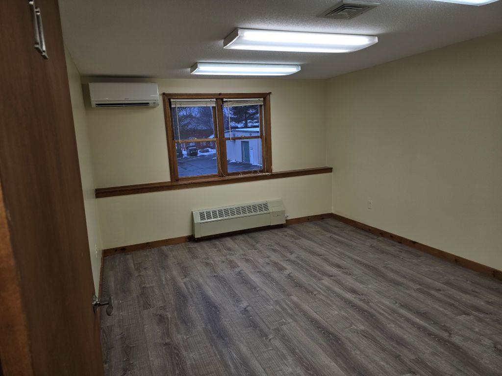 223 Main Street Property Photo 2