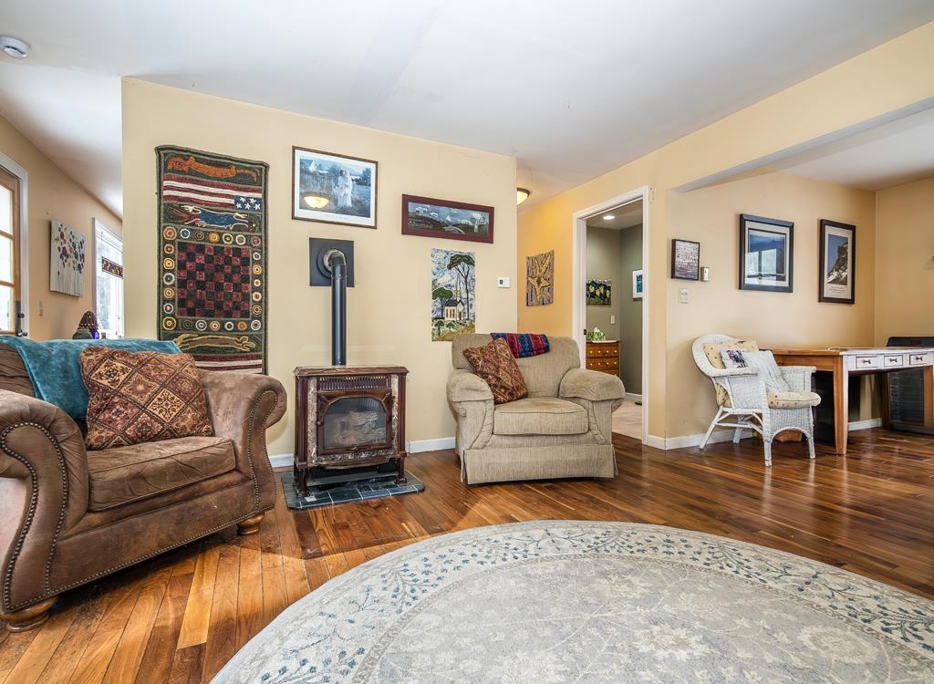 60 Irish Lane Property Photo 19