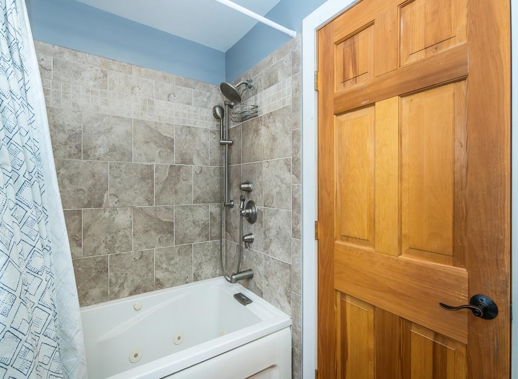 60 Irish Lane Property Photo 30