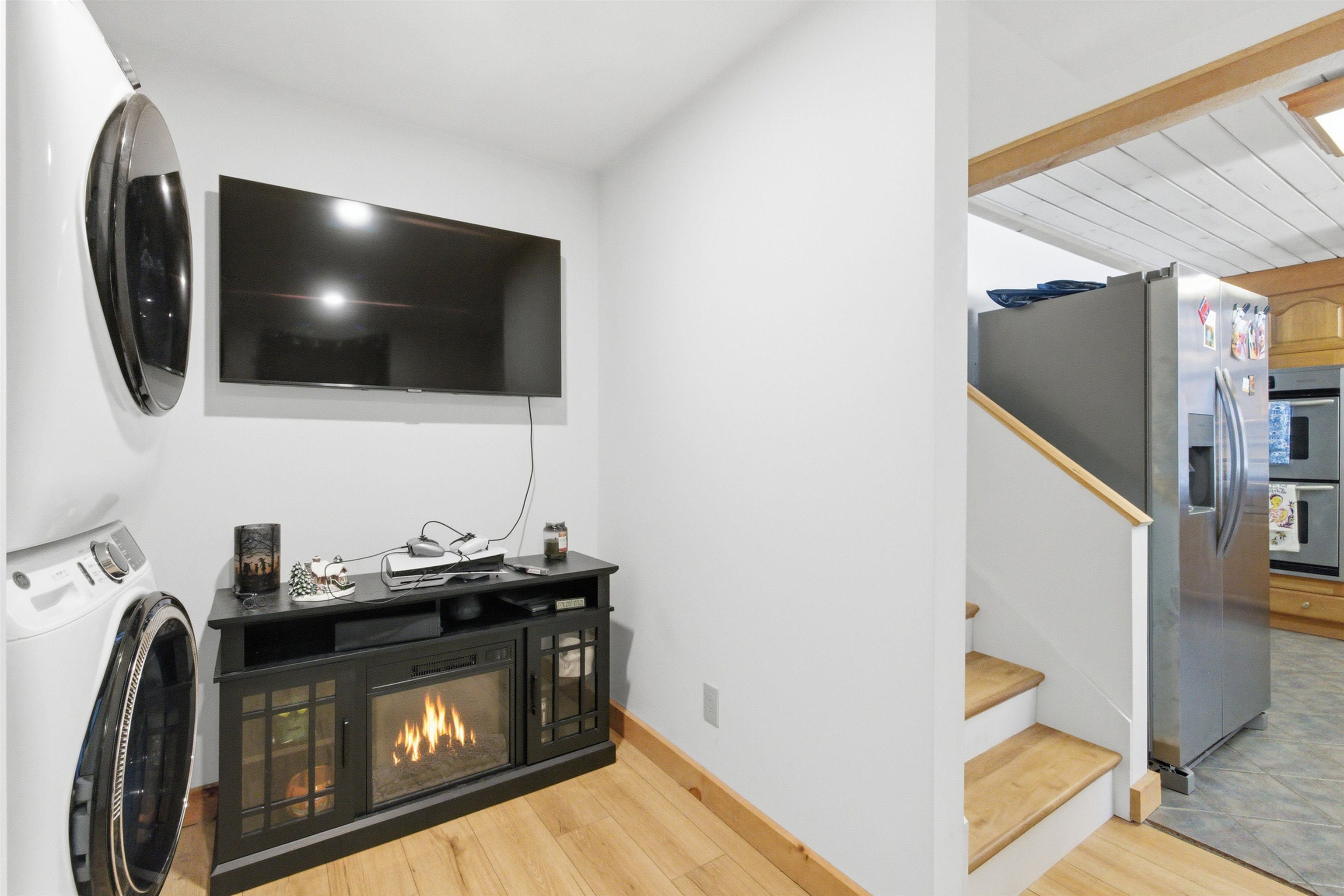372 Owl Street Property Photo 28