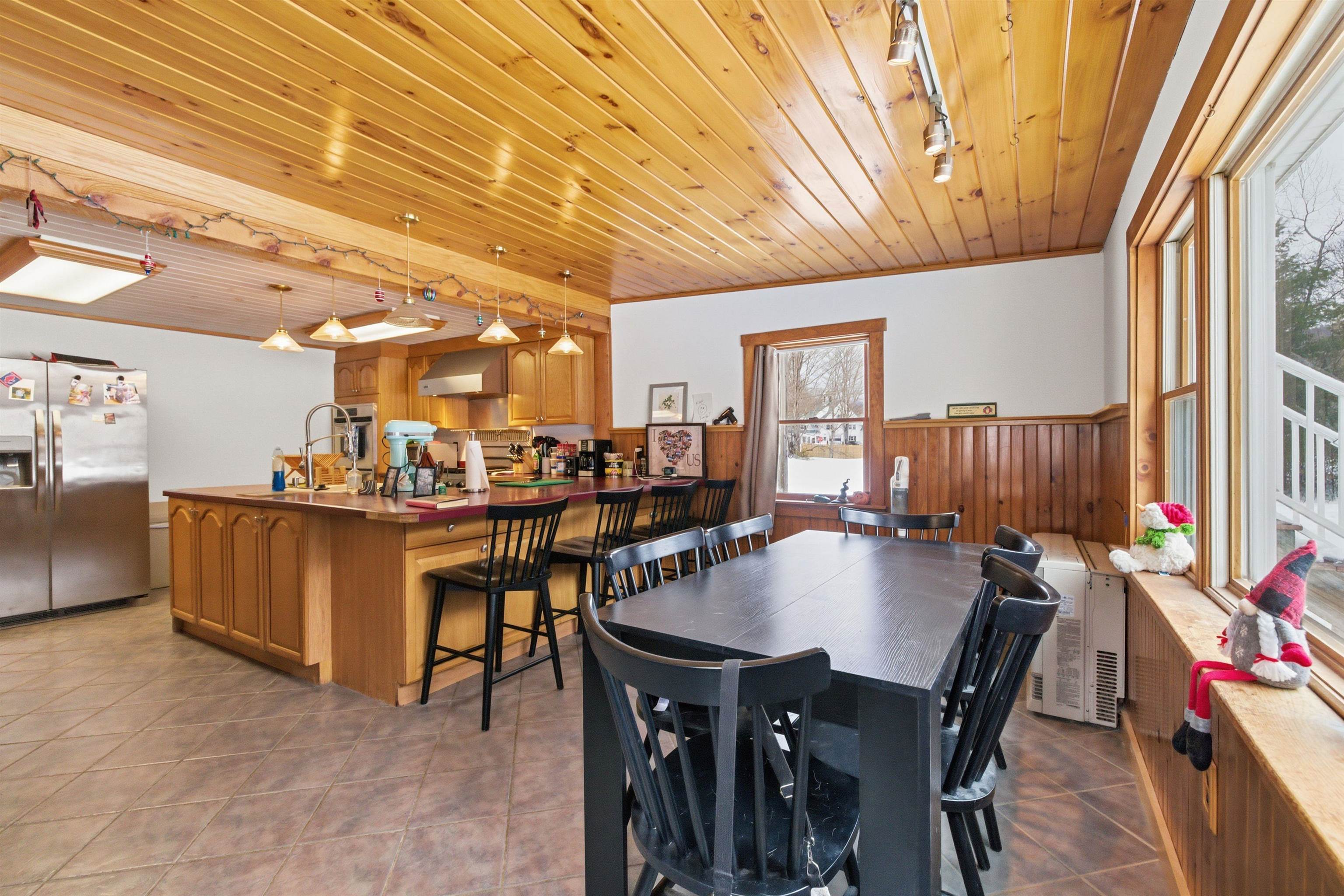 372 Owl Street Property Photo 29