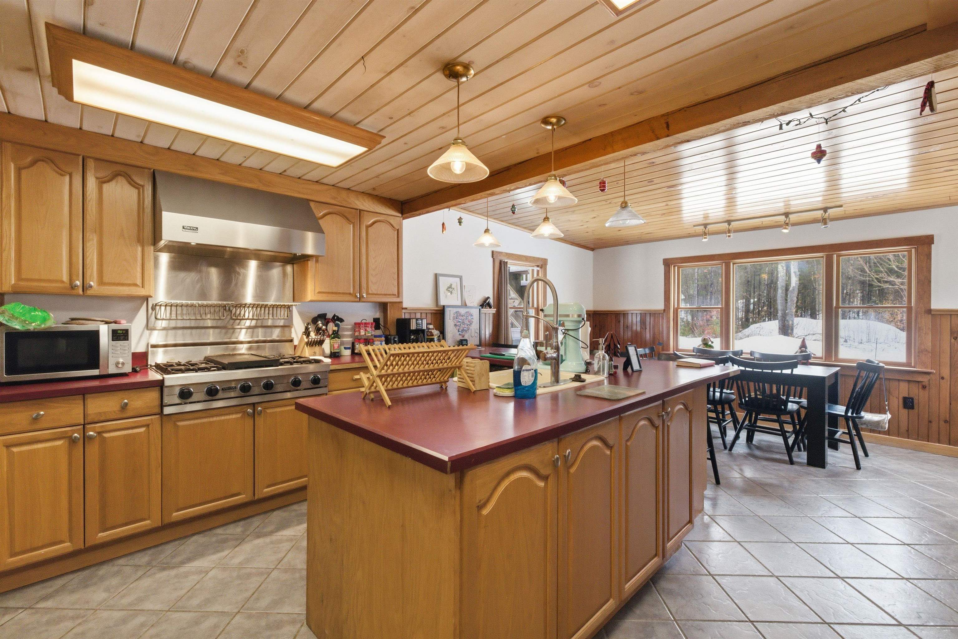 372 Owl Street Property Photo 32