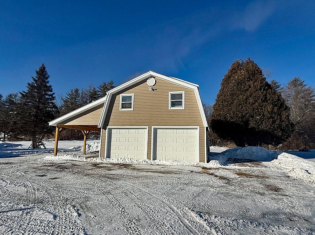 207.5 Dorr Drive Property Photo 1