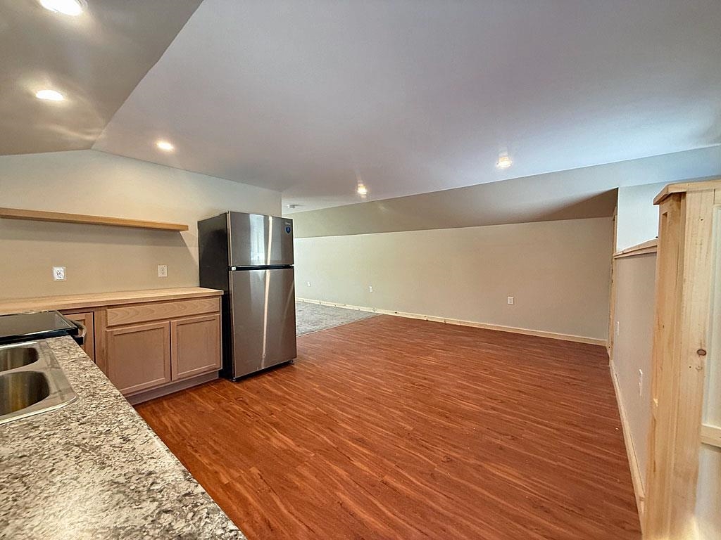 207.5 Dorr Drive Property Photo 7