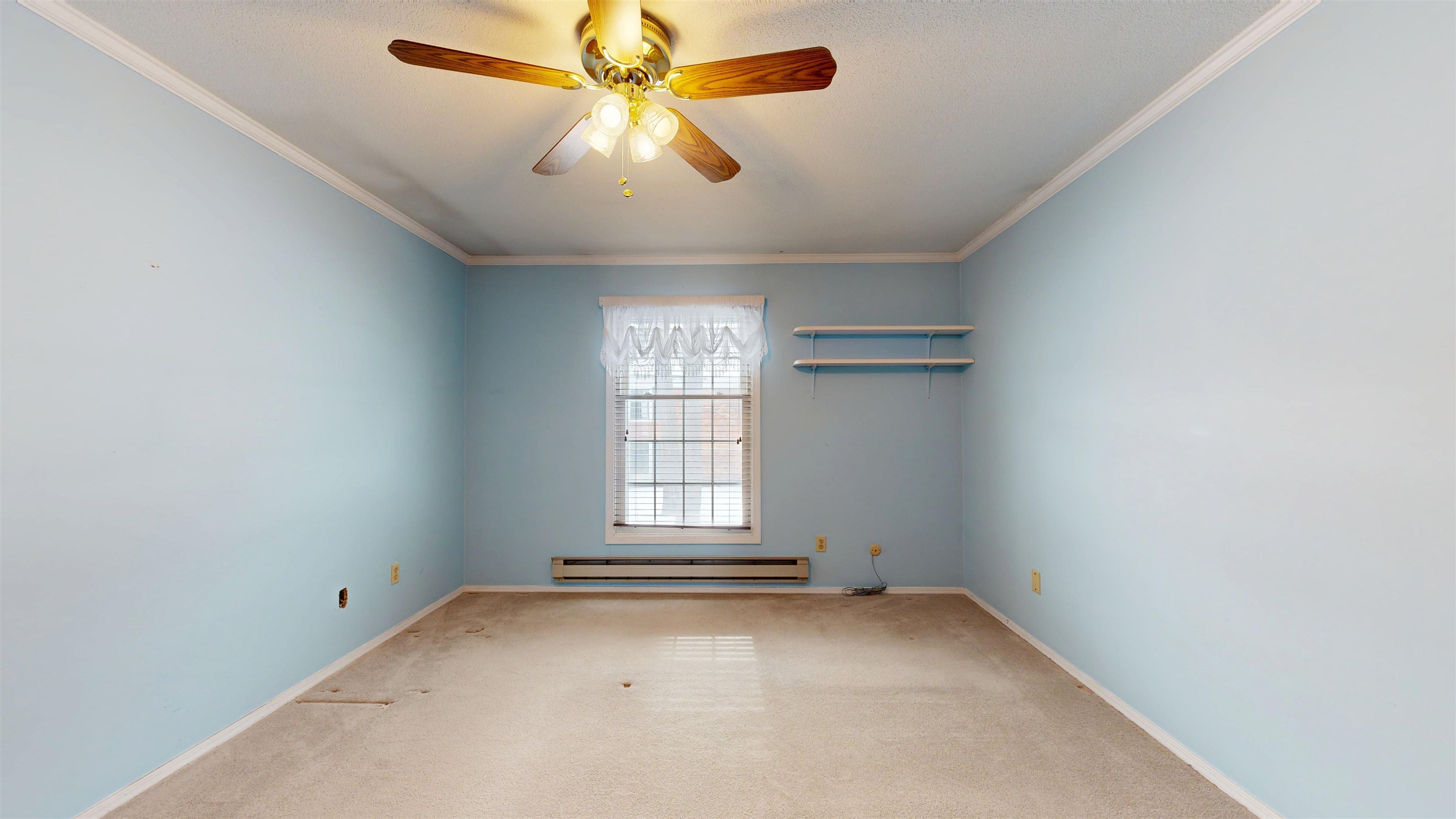 100 Kennedy Drive Property Photo 10