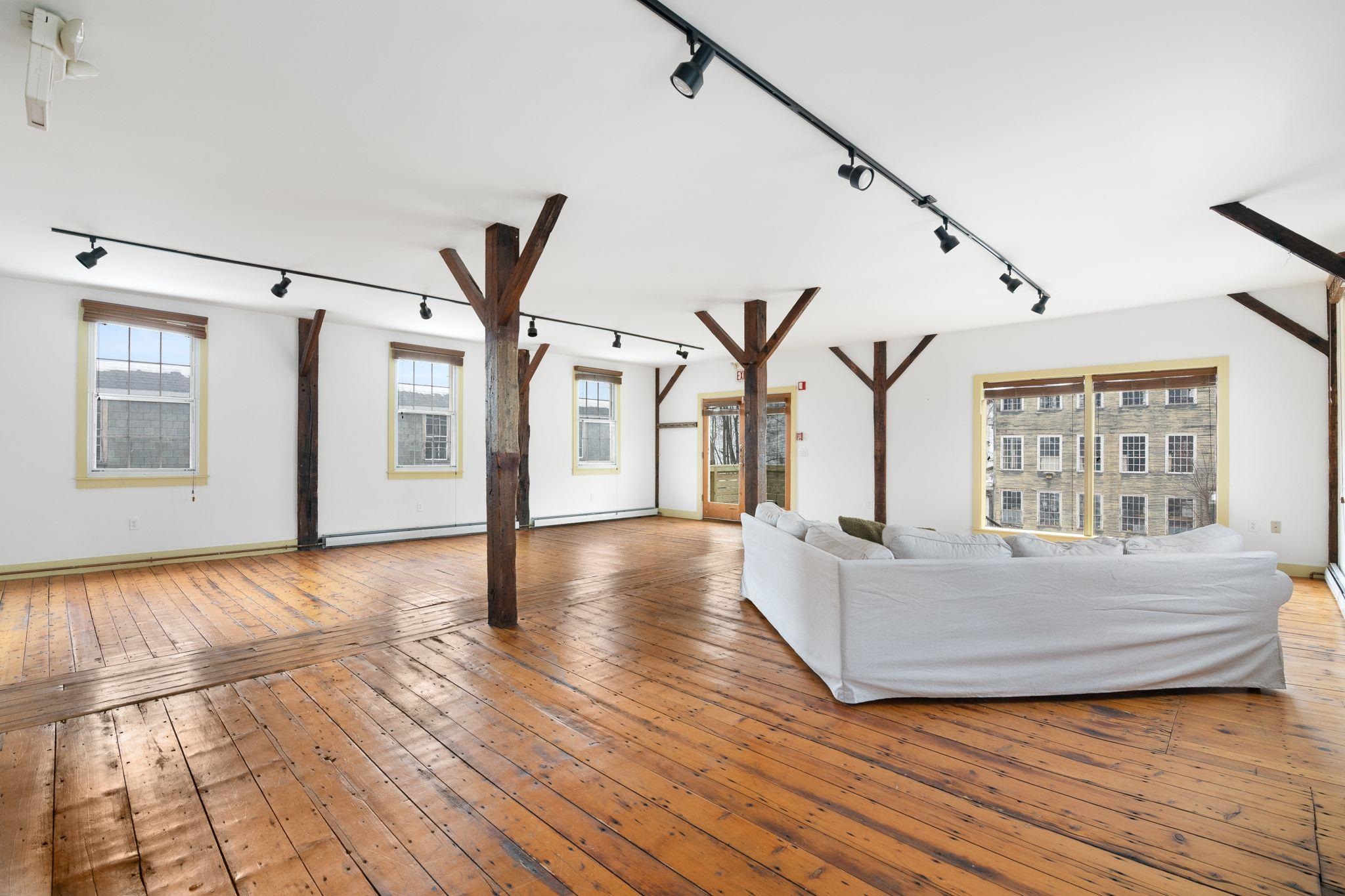 116 Birge Street Property Photo 8