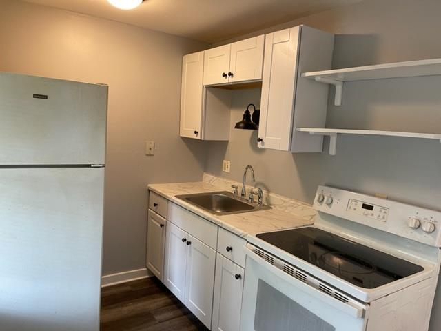 65 Giddings Street Property Photo 7