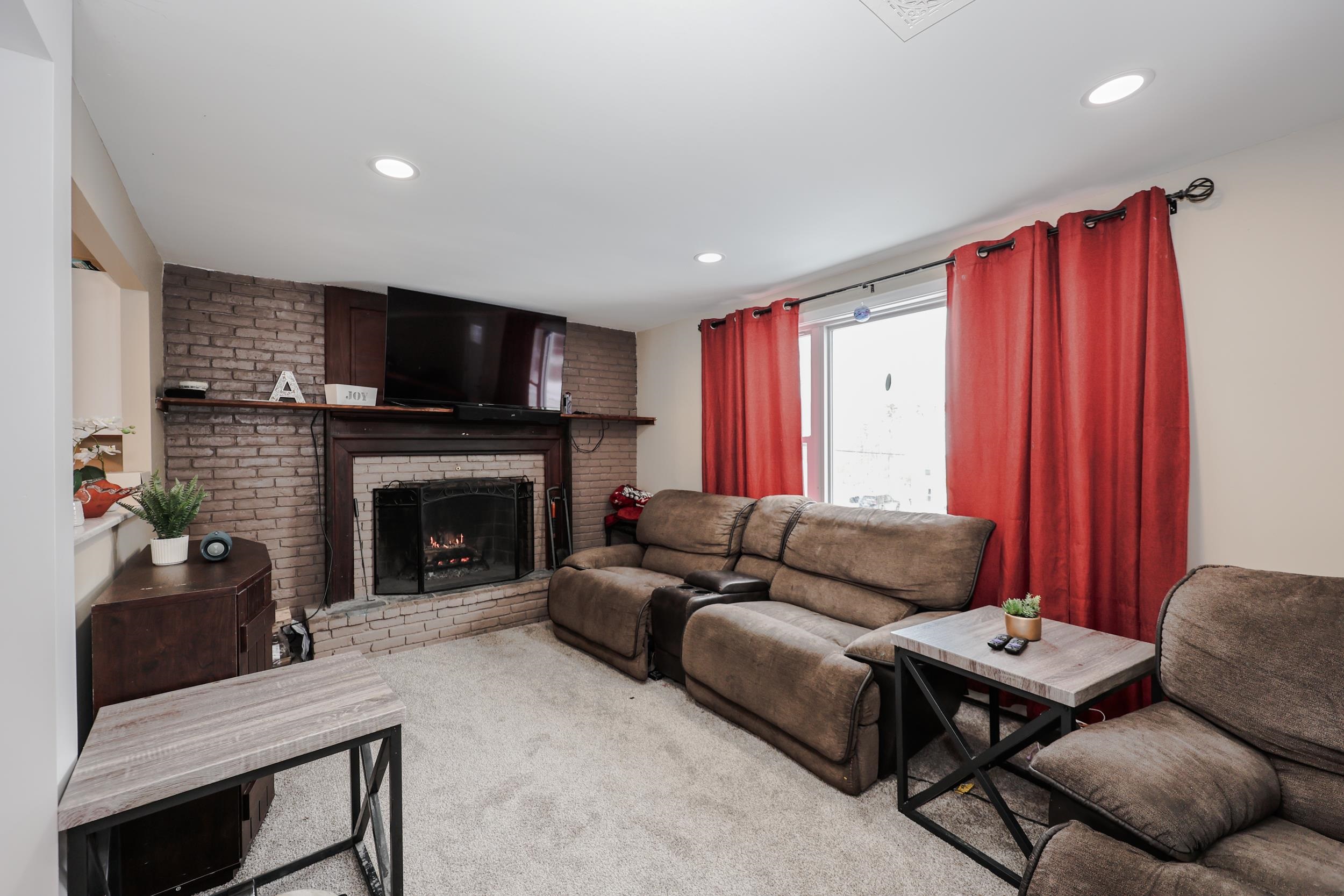 128 N Shore Road Property Photo 4
