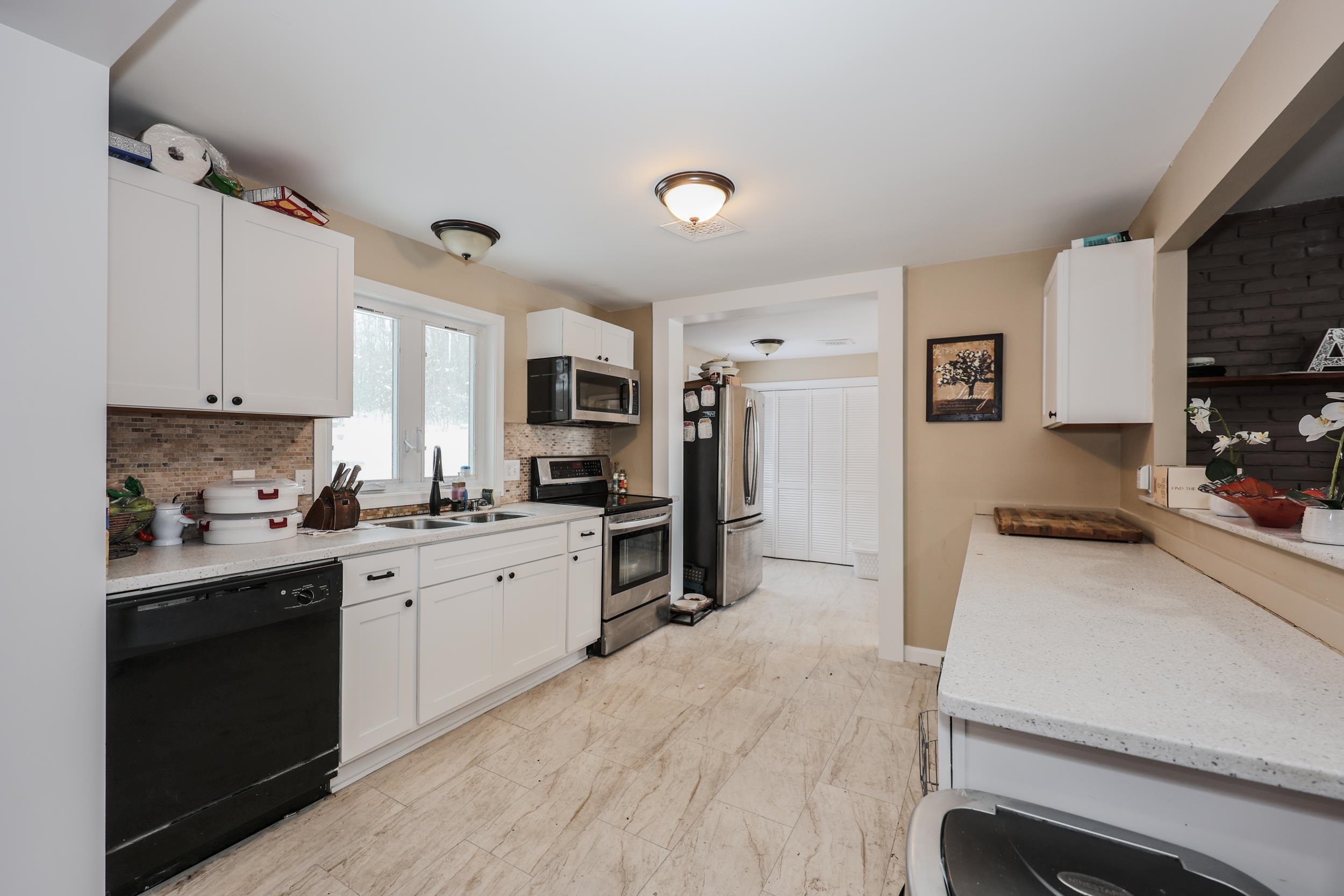 128 N Shore Road Property Photo 9