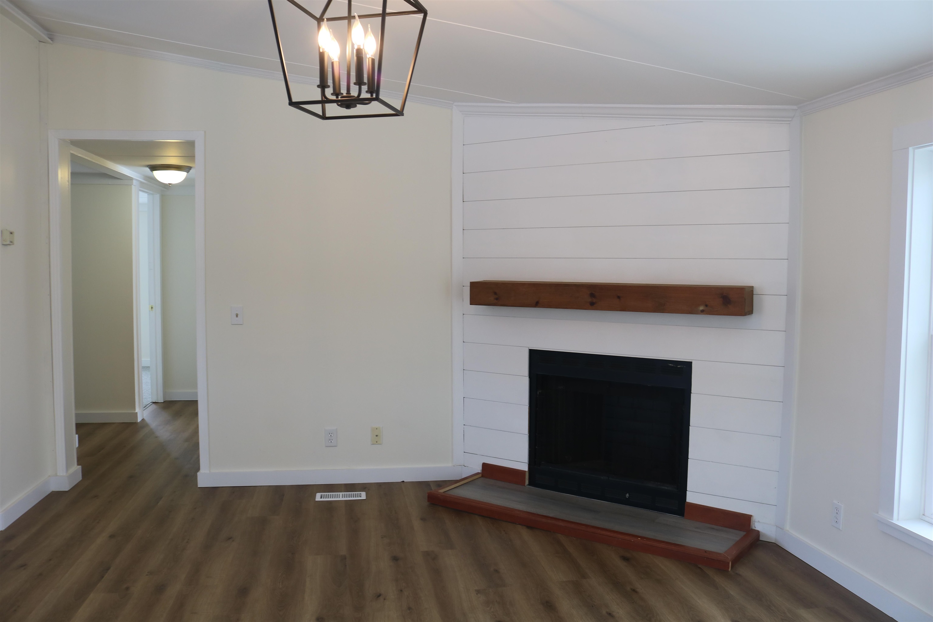 1056 Swamp Road Property Photo 7