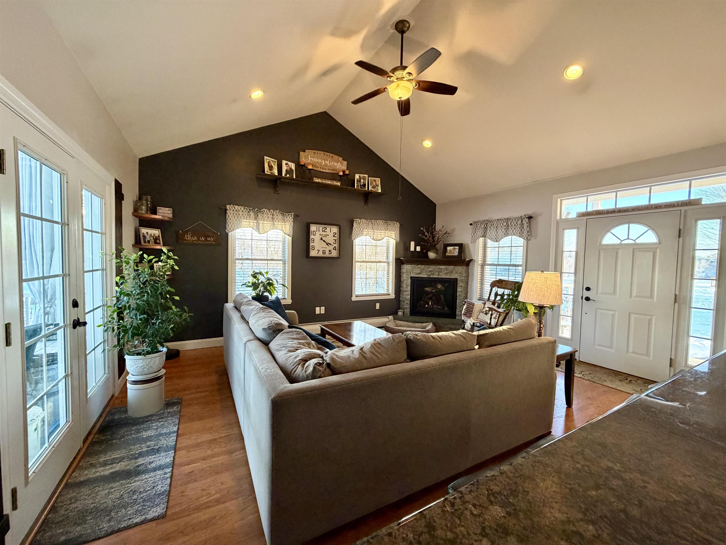 2 Shetland Lane Property Photo 9