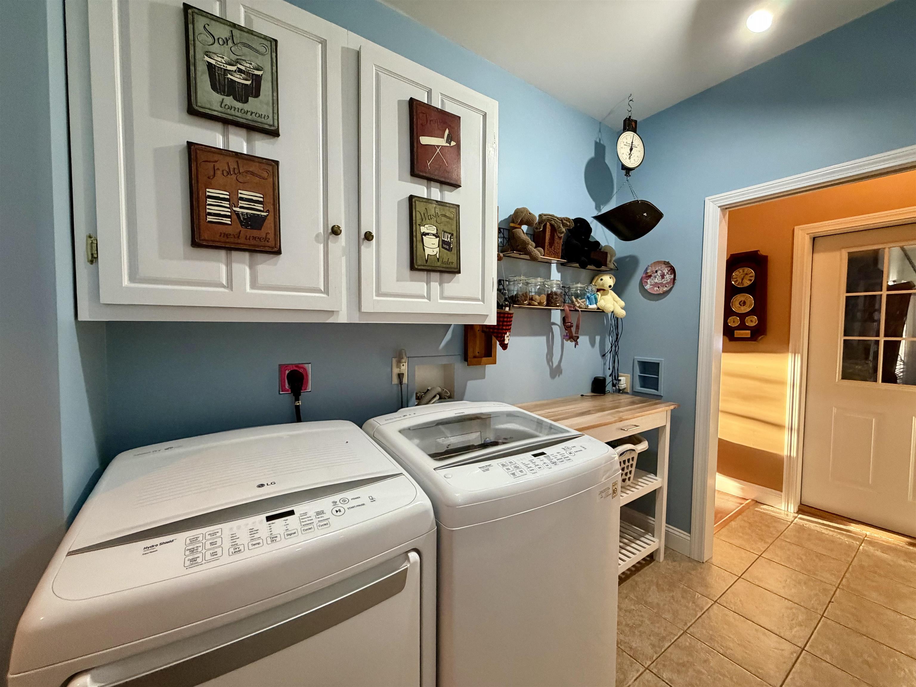 2 Shetland Lane Property Photo 33