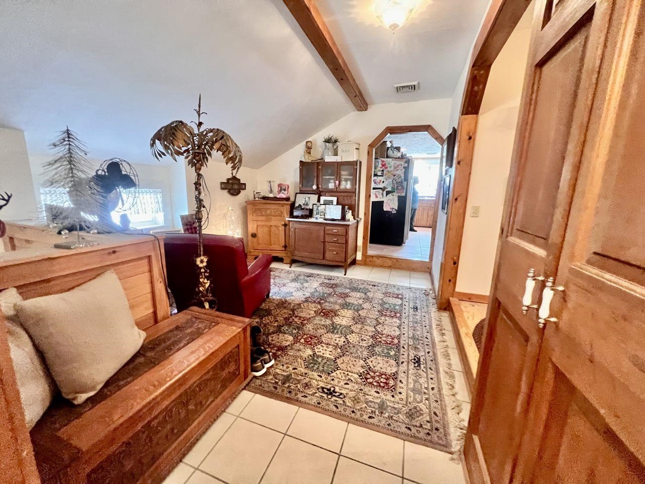 468 Mountain Avenue Property Photo 11