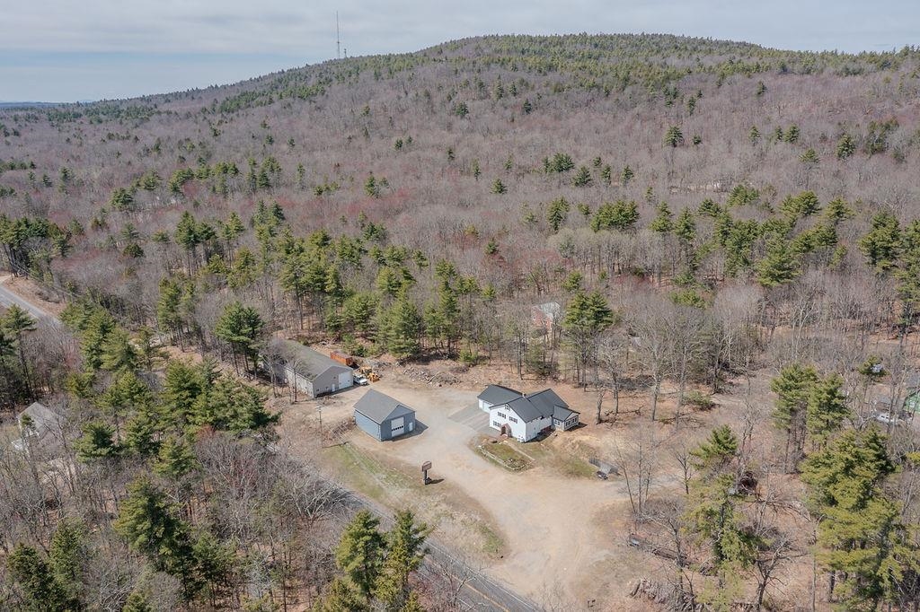 468 Mountain Avenue Property Photo 23