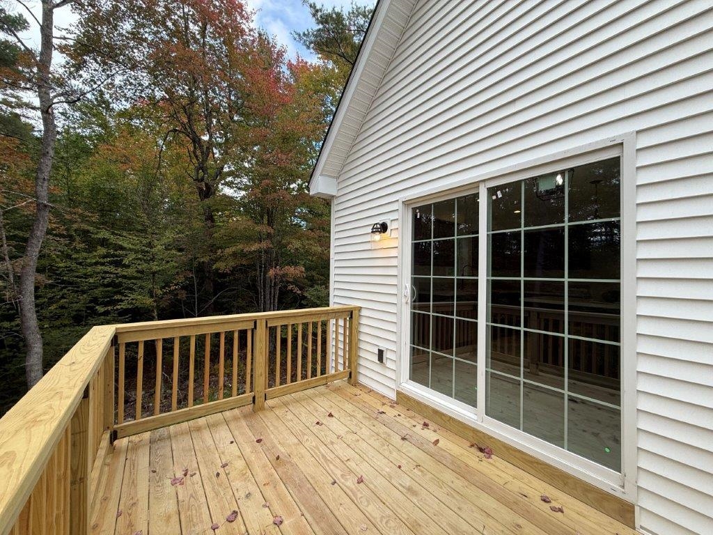 7 Hawk Lane Property Photo 28
