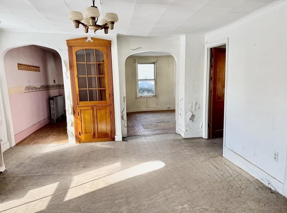 82 Franklin Street Property Photo 3