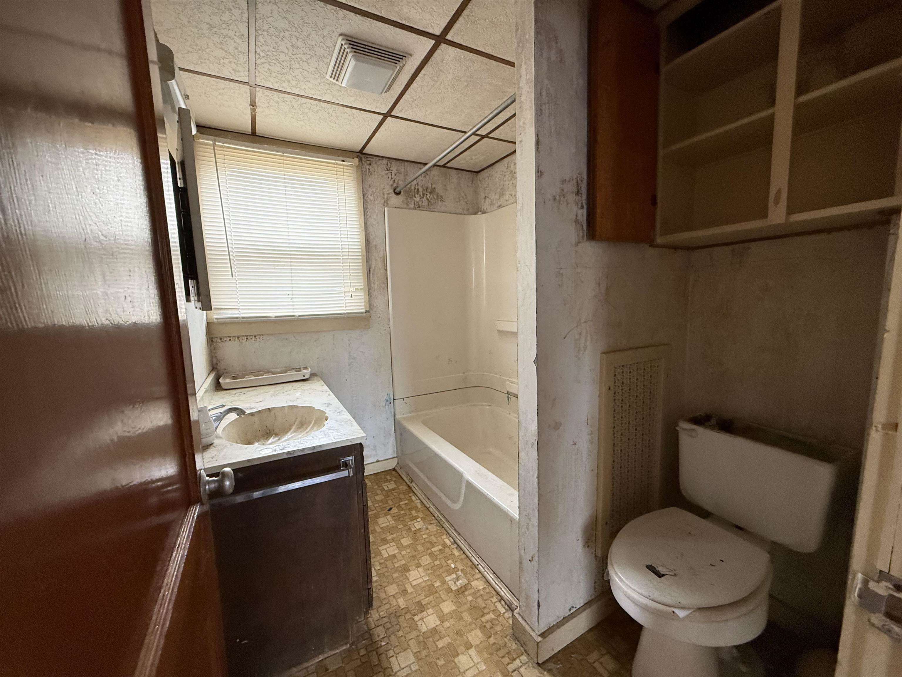 82 Franklin Street Property Photo 11