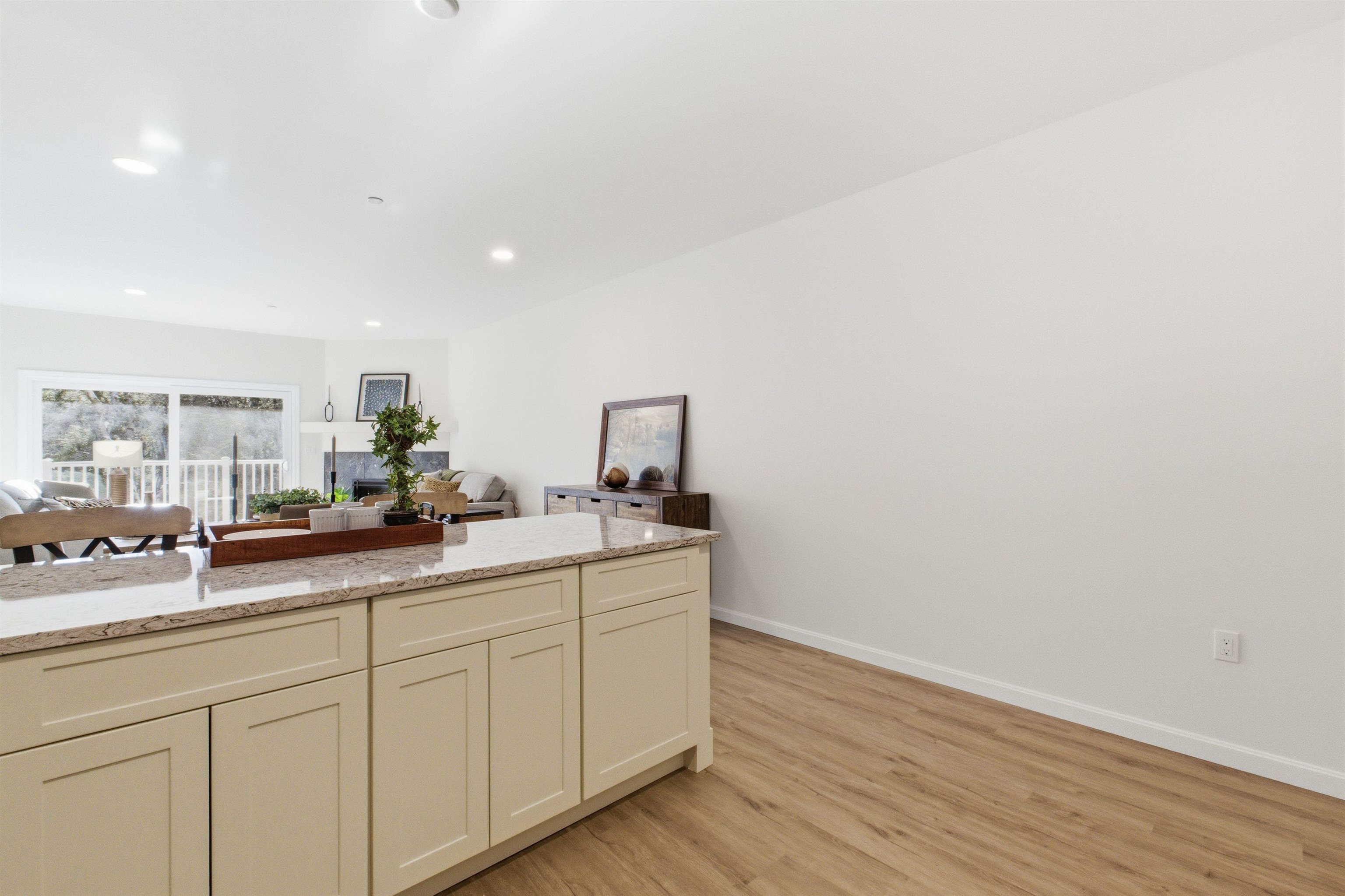20 Twin Tip Terrace Property Photo 3