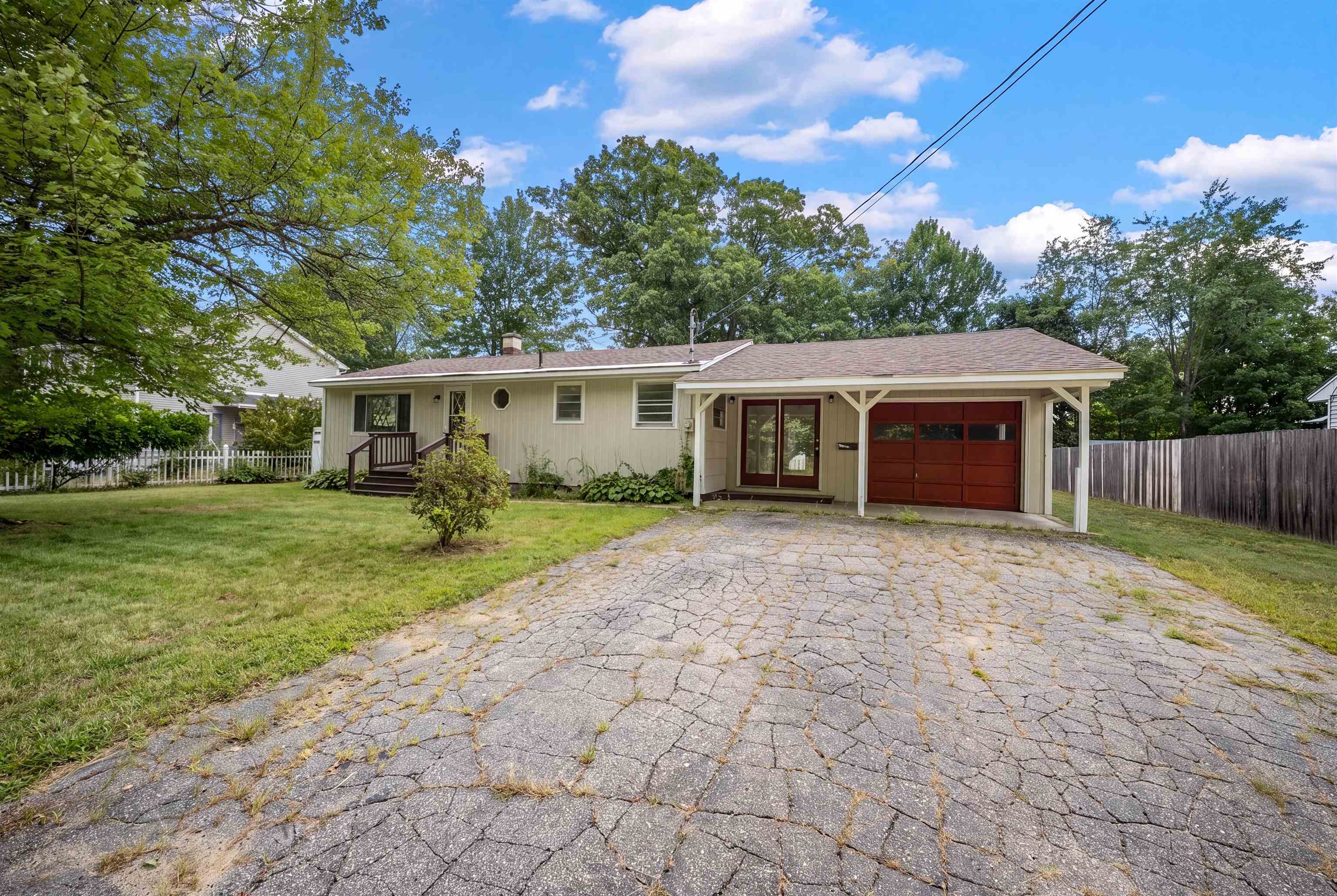 133 Lafayette Street Property Photo 1