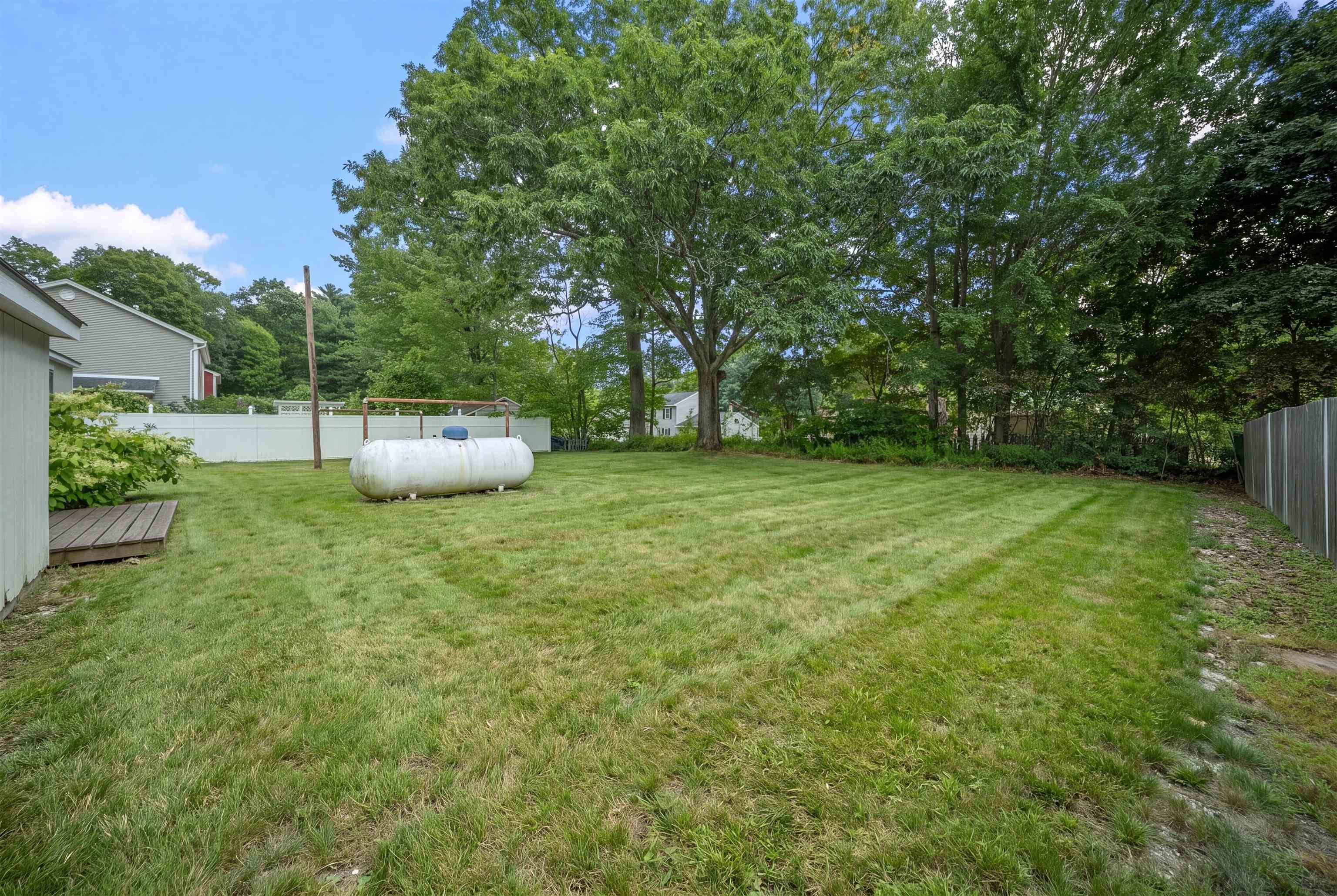 133 Lafayette Street Property Photo 4